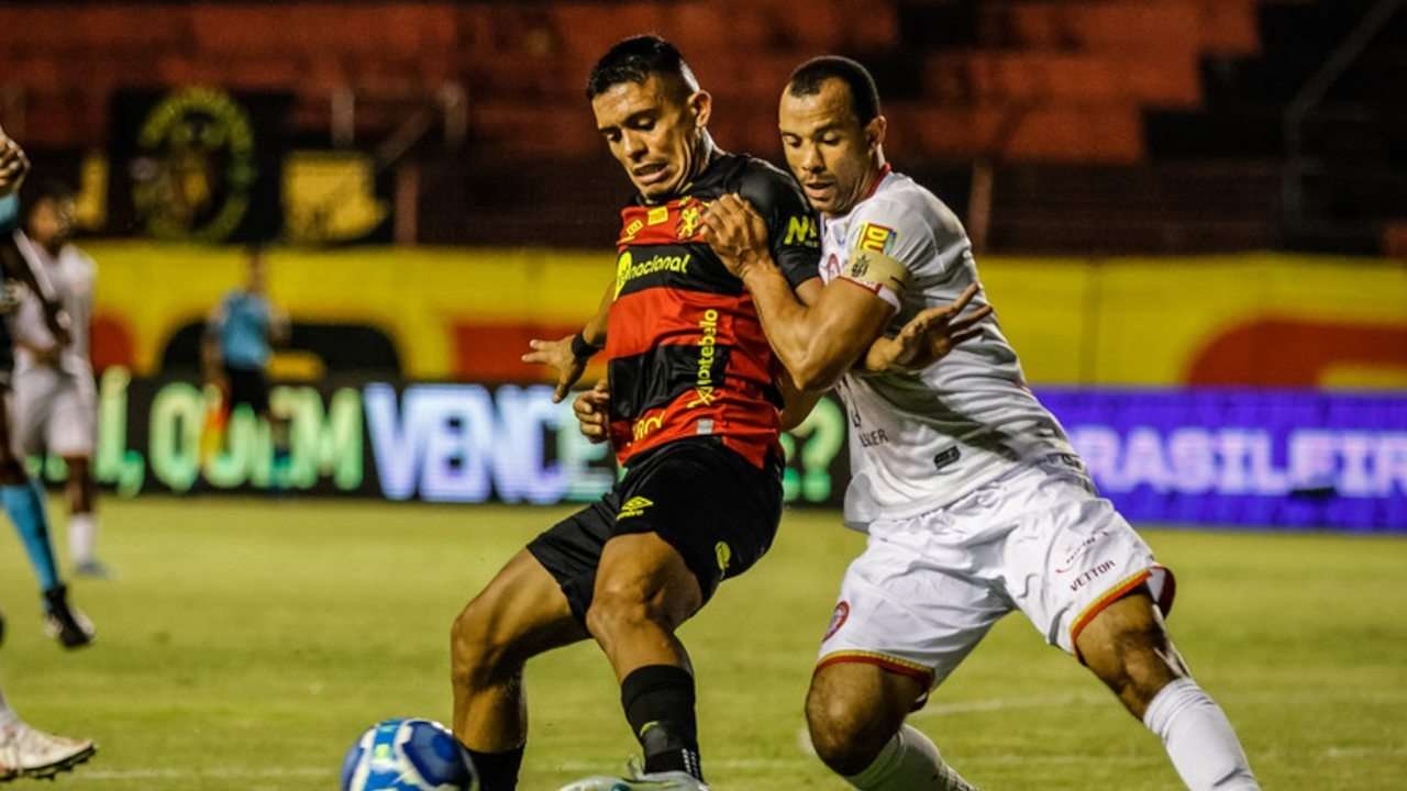 Igor Cariús, do Sport Recife, em jogo da Série B 2023