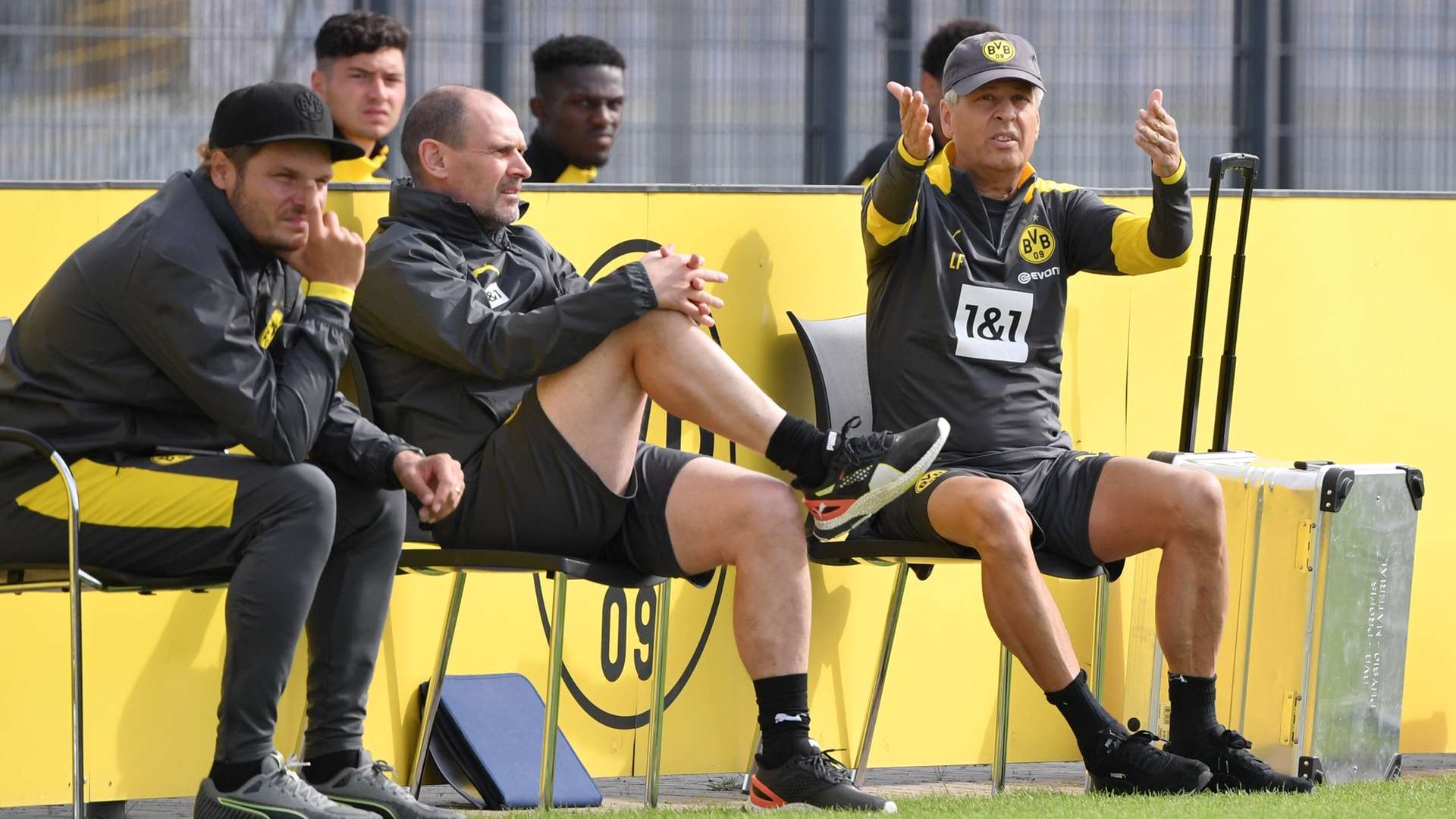 ONLY GERMANY Lucien Favre Borussia Dortmund 2020