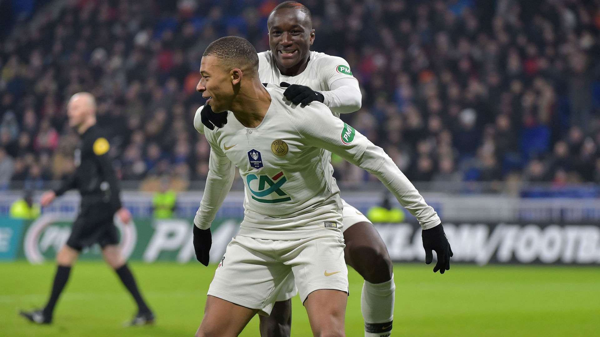 Kylian Mbappe Moussa Diaby Villefranche PSG Coupe de France 06022019