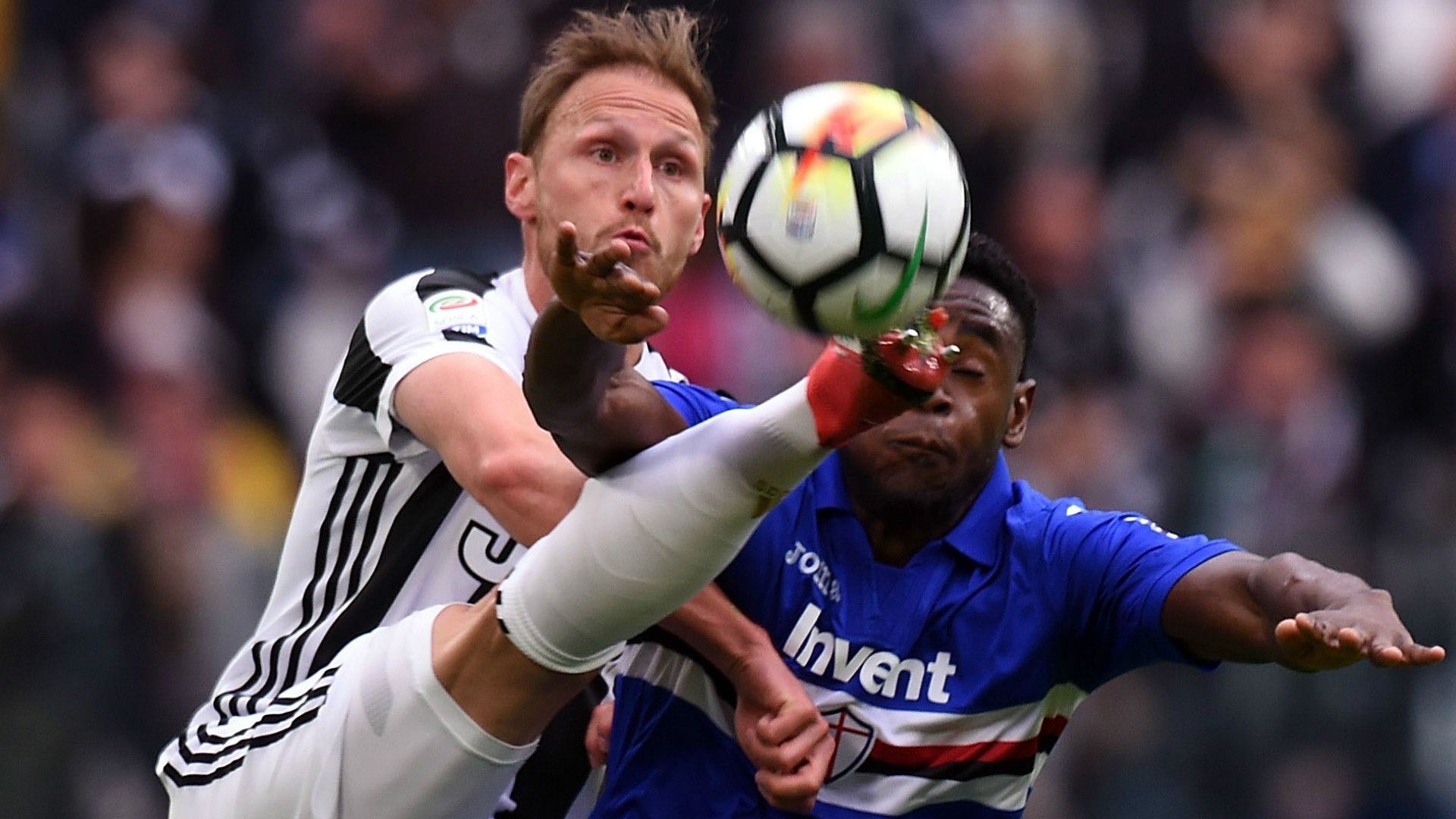 BENEDIKT HÖWEDES JUVENTUS TURIN DUVAN ZAPATA SAMPDORIA GENUA SERIE A 15042018
