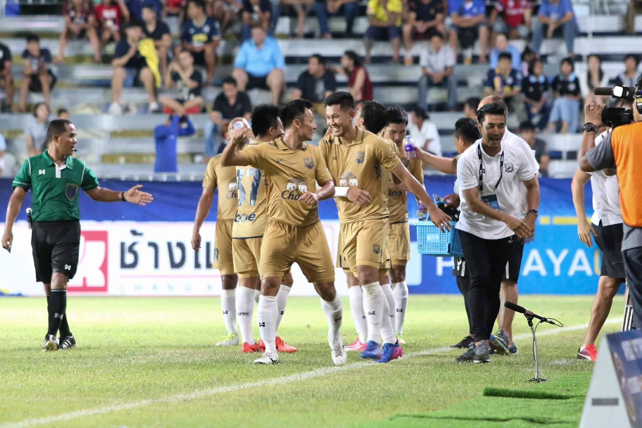 สุพรรณบุรี เอฟซี