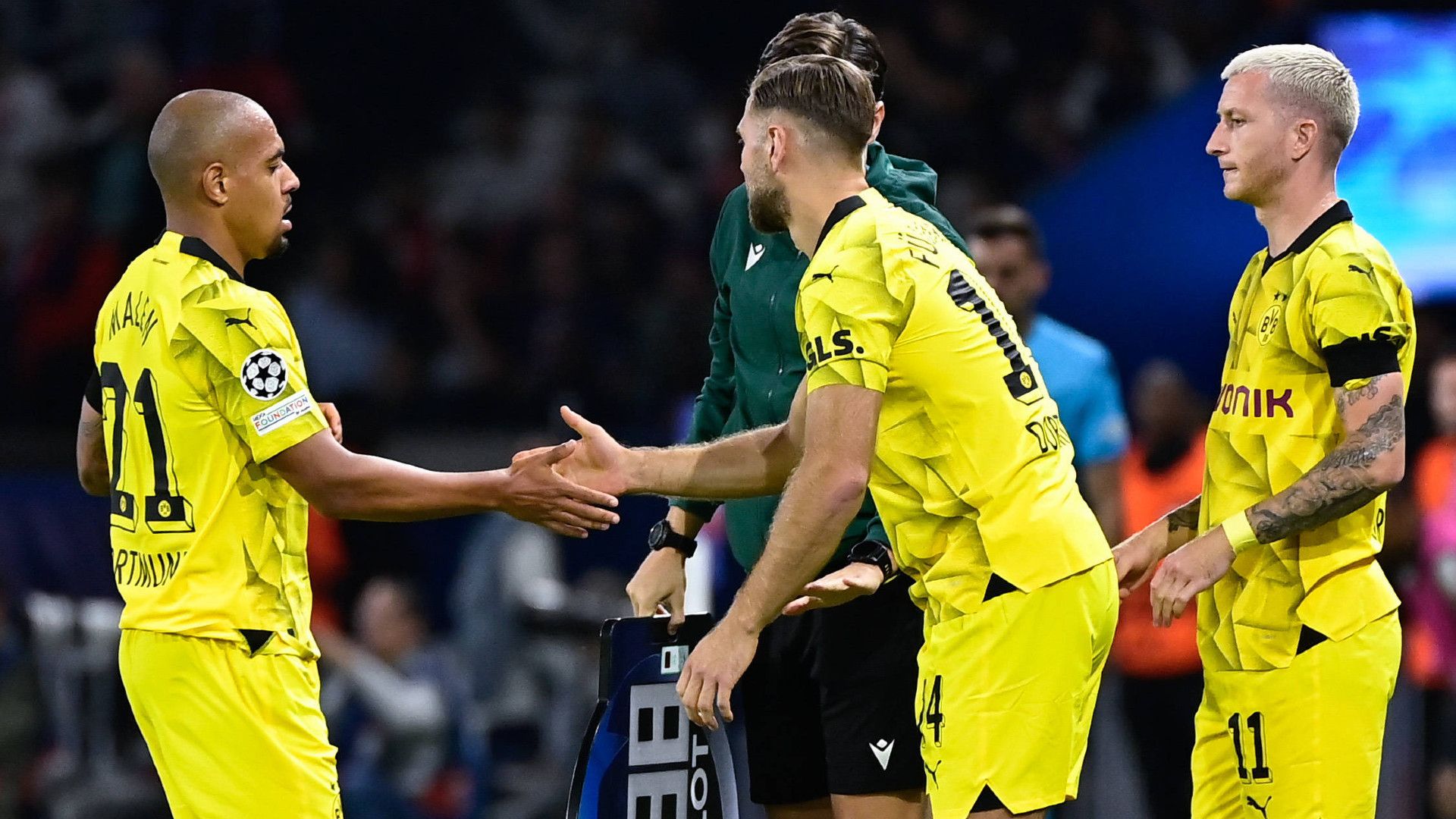 GERMANY ONLY: DONYELL MALEN NICLAS FÜLLKRUG MARCO REUS BORUSSIA DORTMUND 