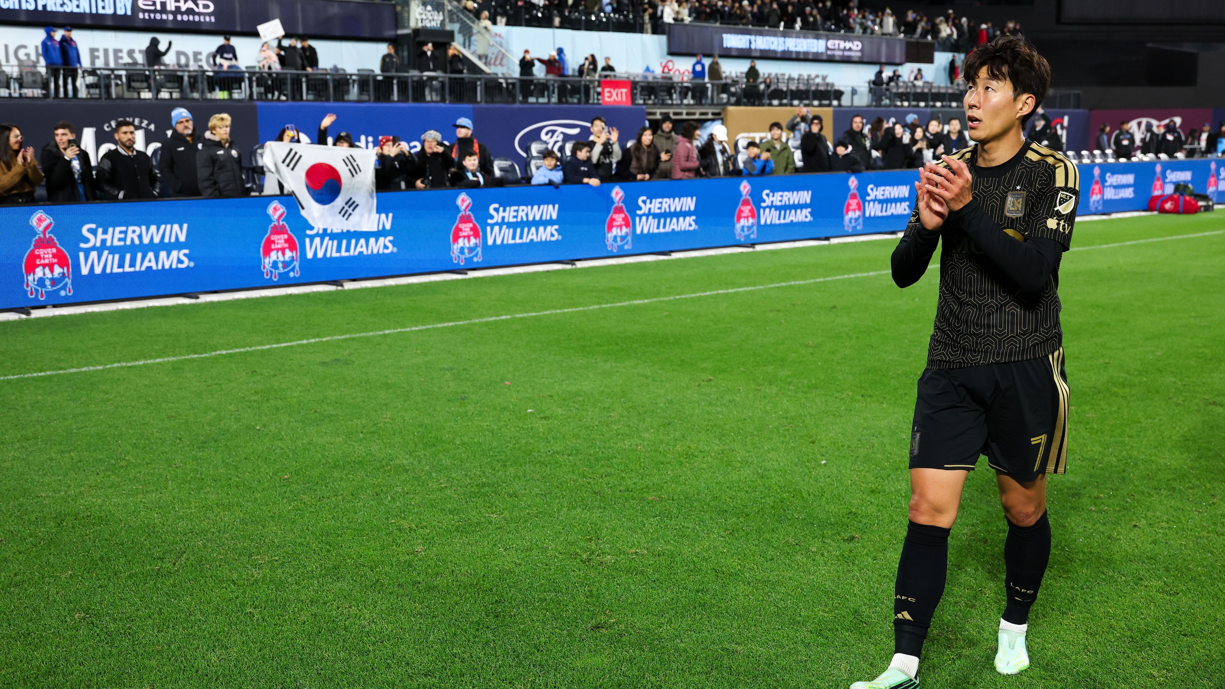 손흥민 (Son Heung-Min)