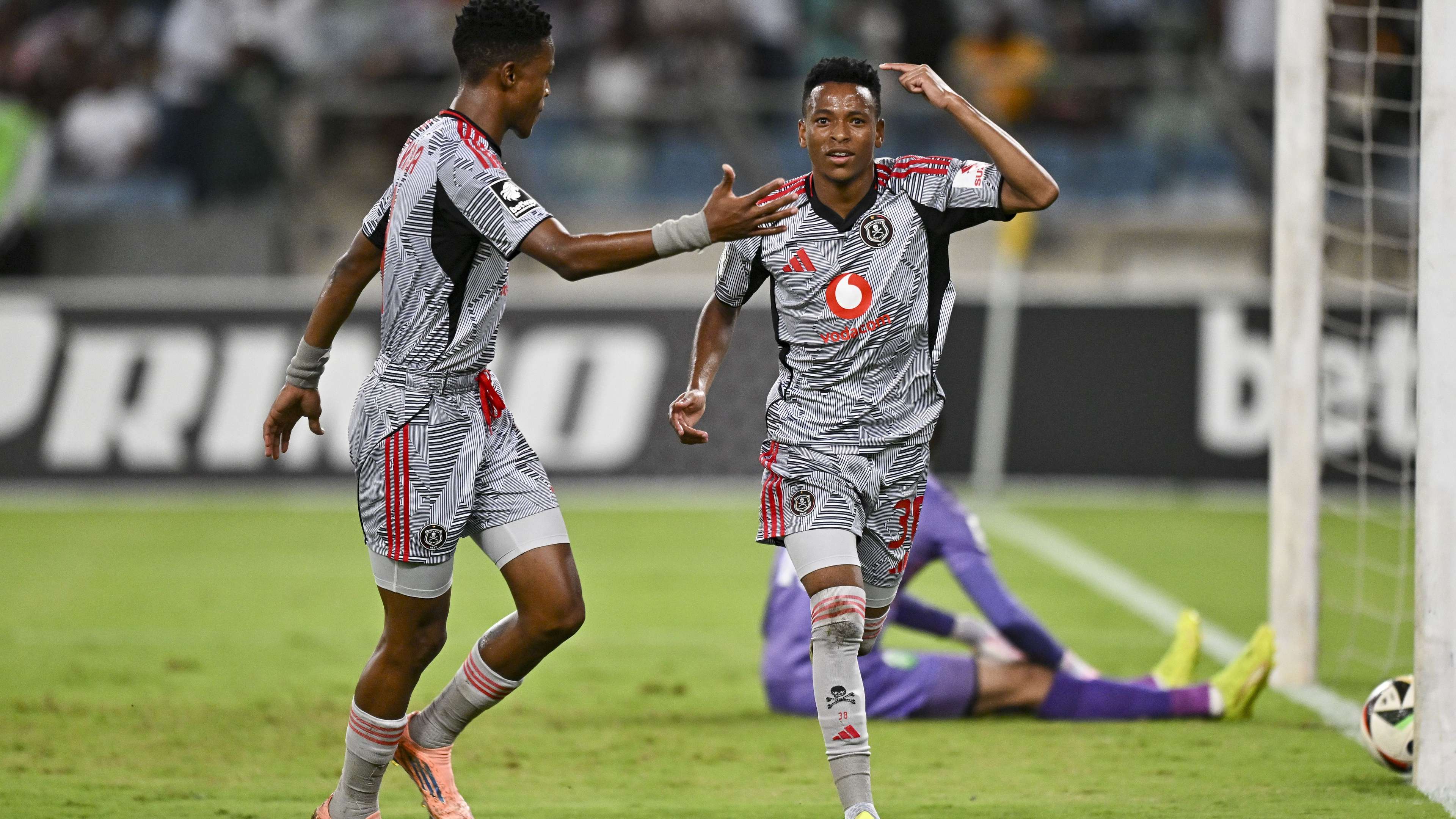 Nkhosikhona Ndaba, Relebohile Mofokeng, Orlando Pirates, February 2025