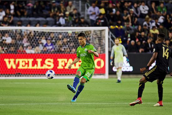 Kim Kee-hee vs. LAFC