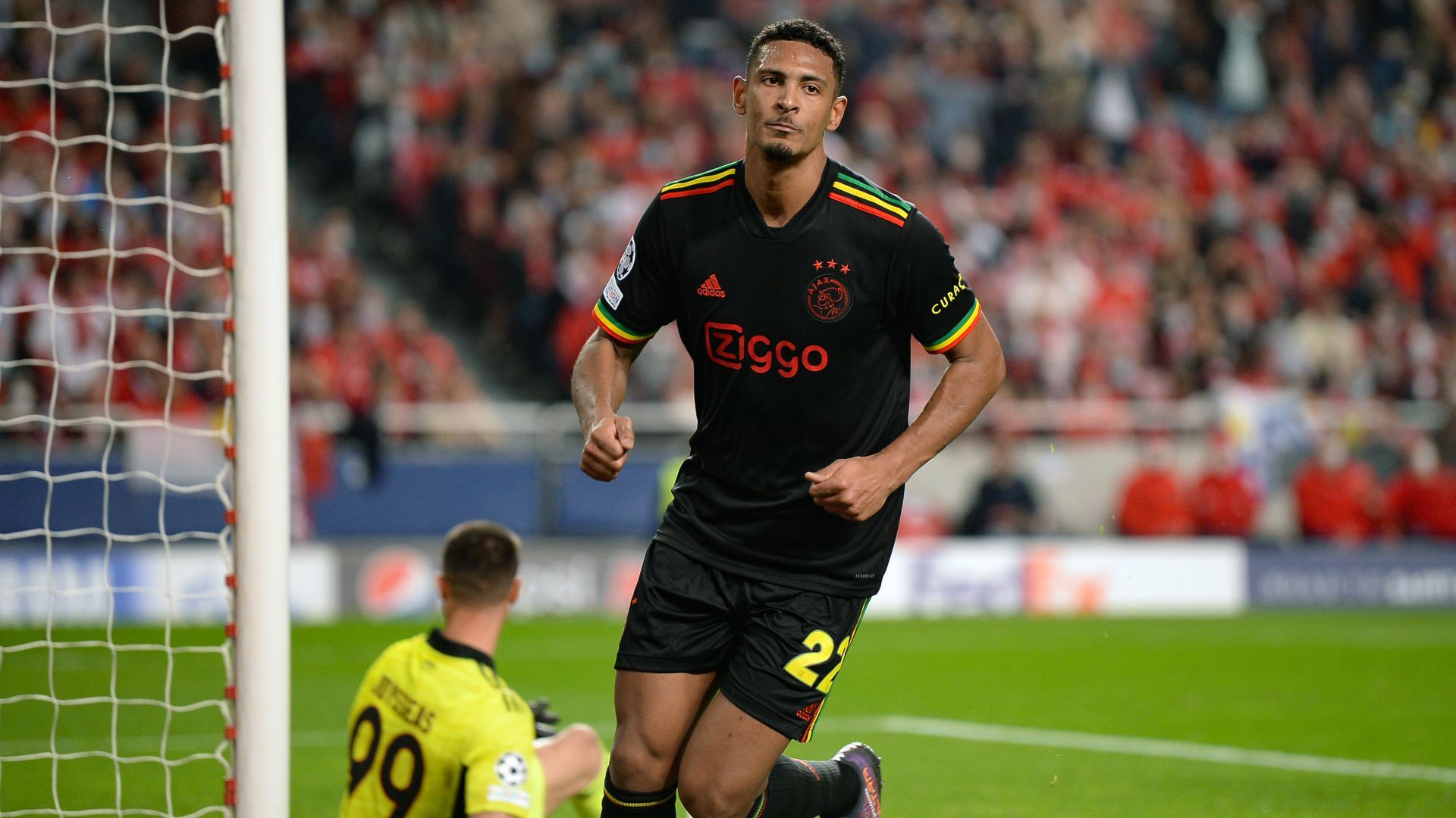Sebastien Haller Benfica Ajax Champions League