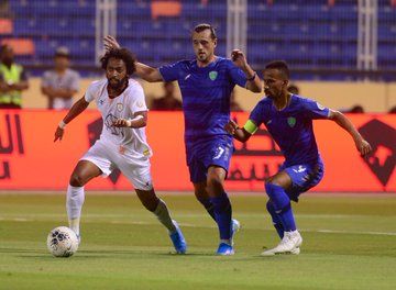 الشباب - الفتح