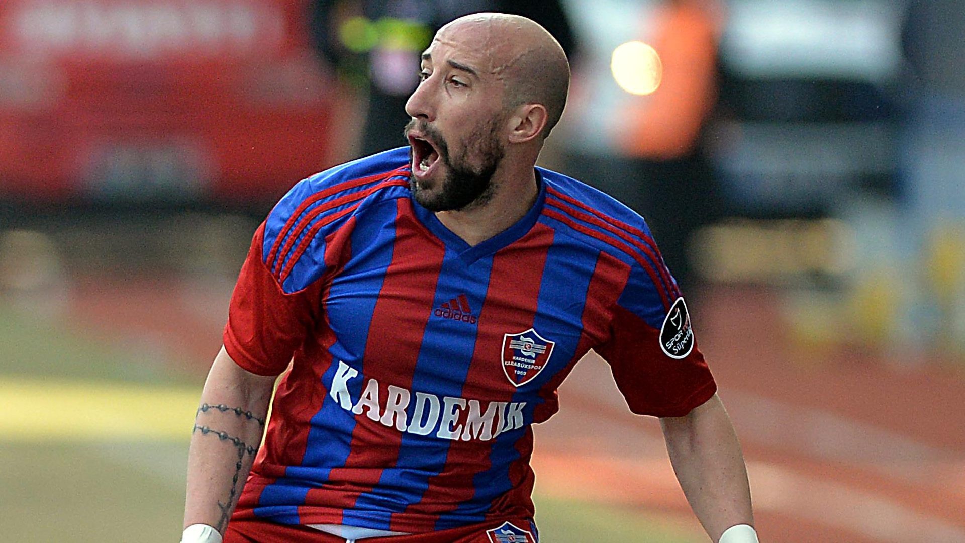 Iasmin Latovlevici Karabukspor