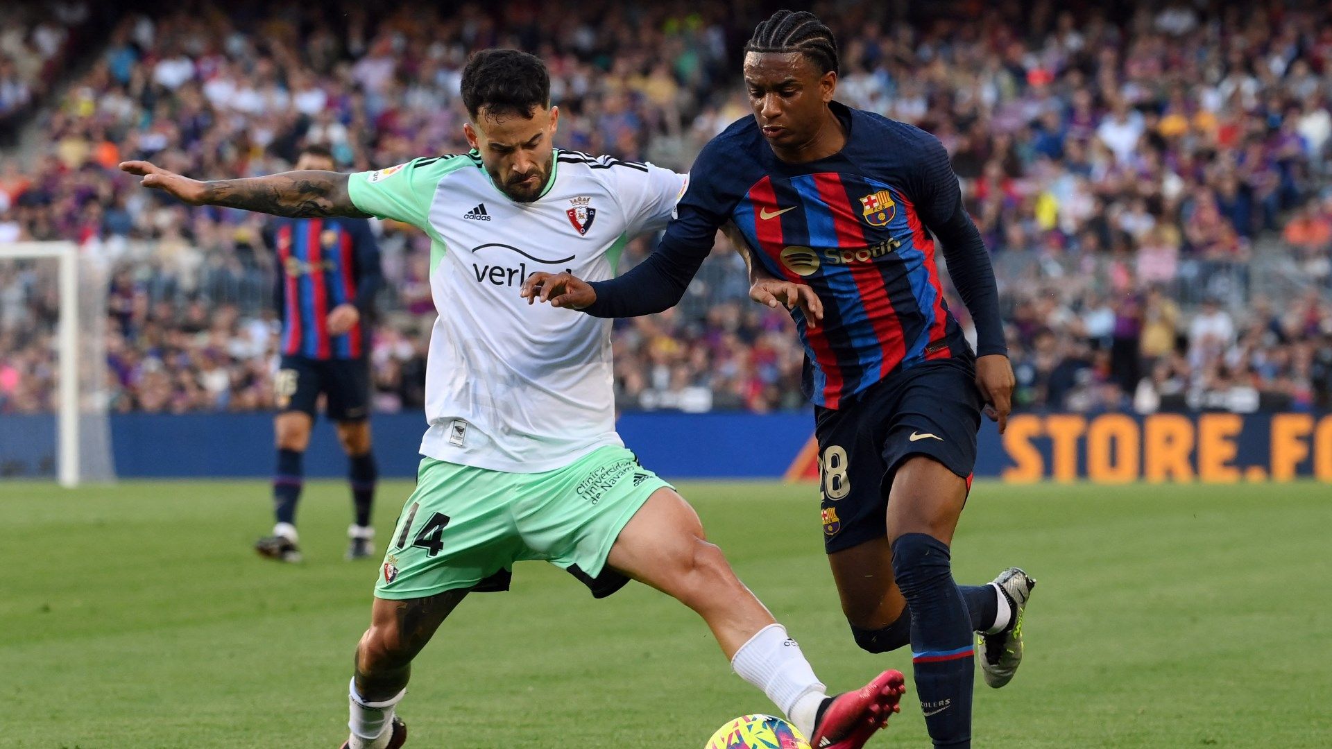 Alejandro Balde Barcelona 2022-23