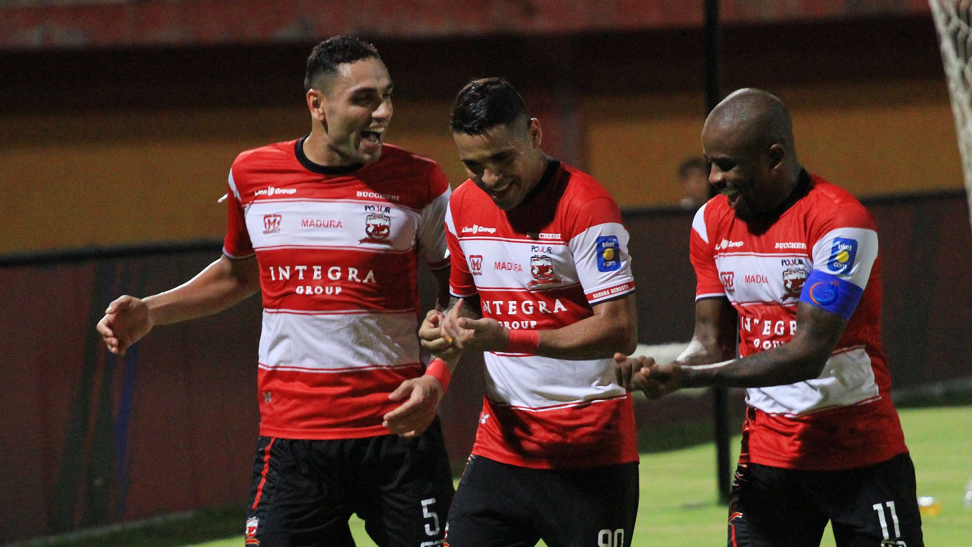 Selebrasi Alberto Goncalves Madura United