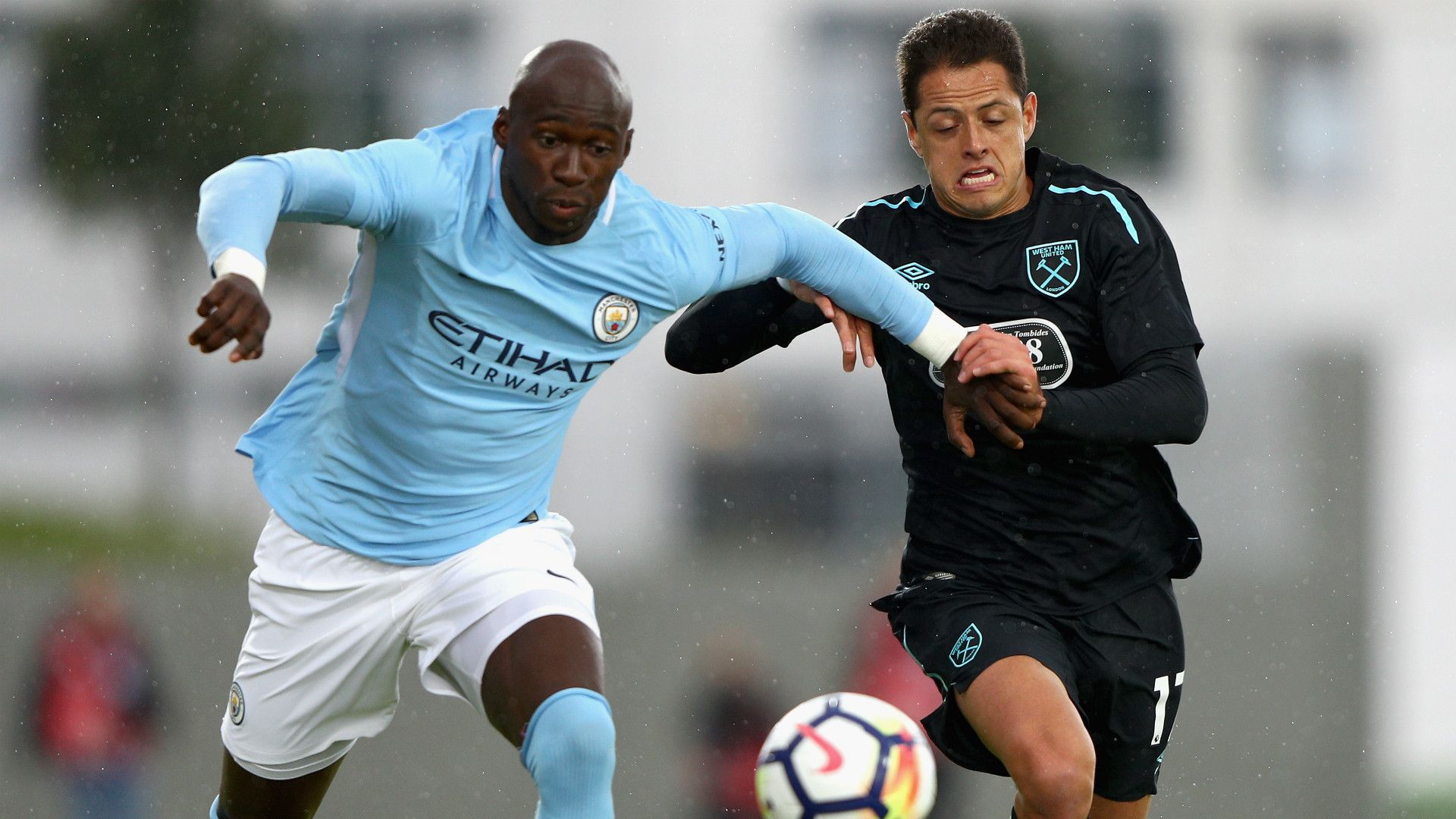 Mangala Chicharito Hernandez West Ham Manchester City 04082017