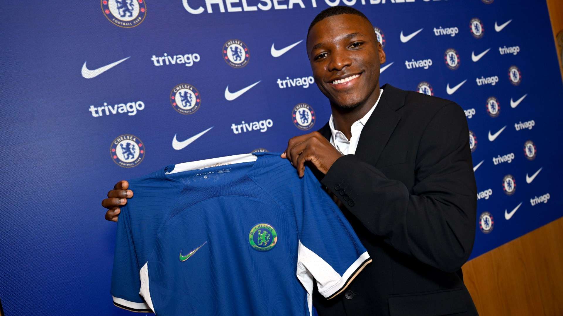 Moises Caicedo Chelsea 2023-24