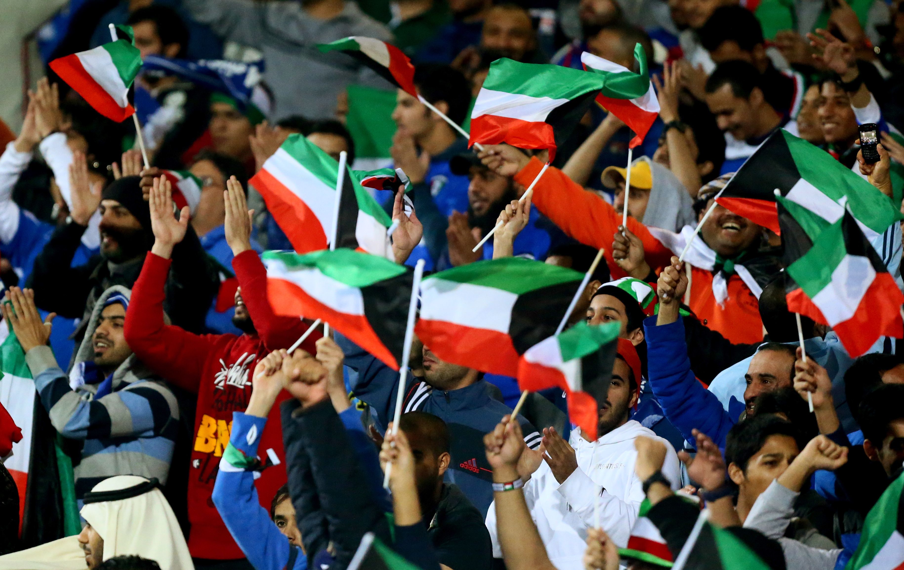 Gulf cup: Kuwait Fans , Khaliji 21