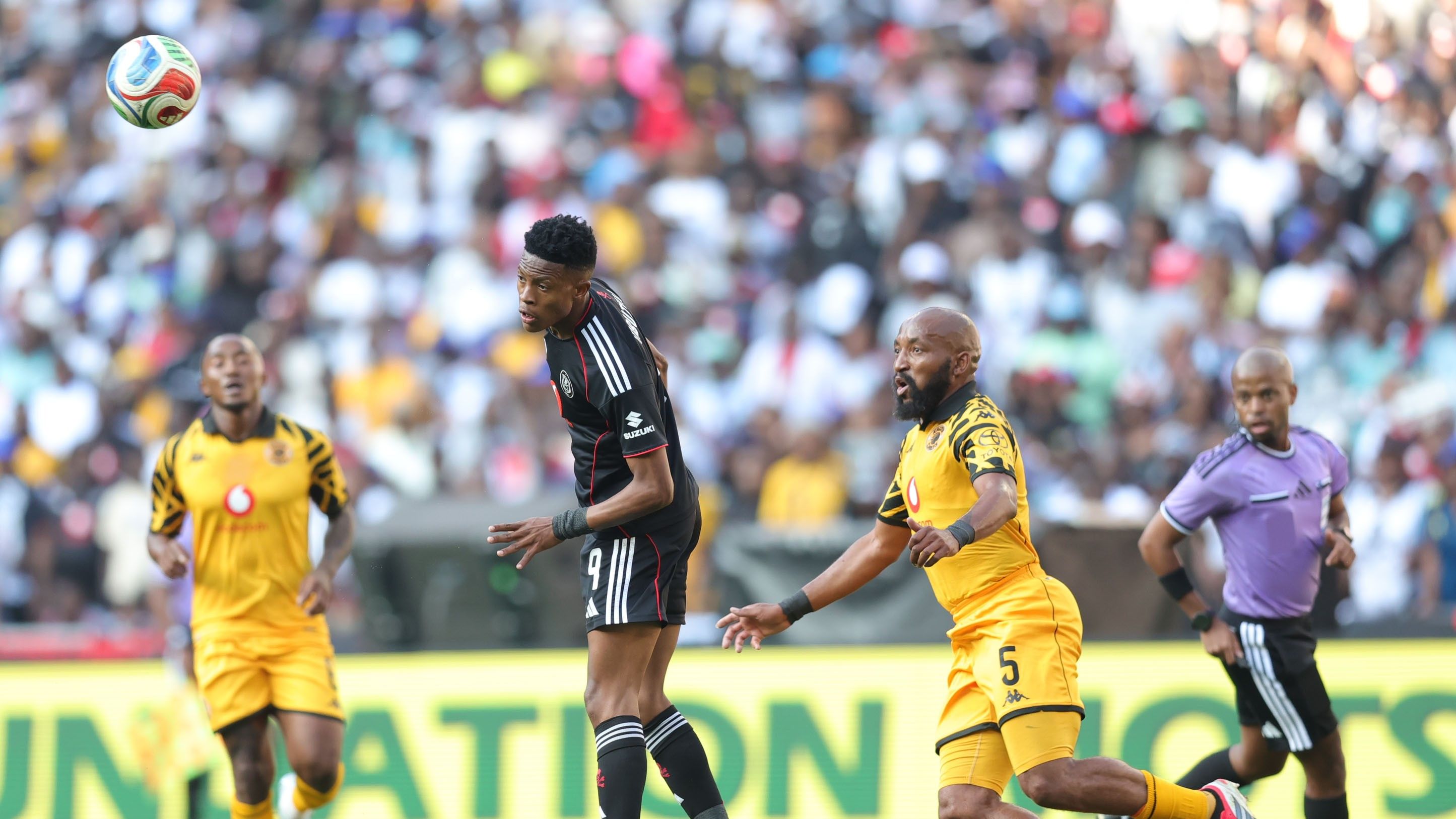 Yanela Mbutuma and Sibongiseni Mthethwa, Orlando Pirates vs Kaizer Chiefs