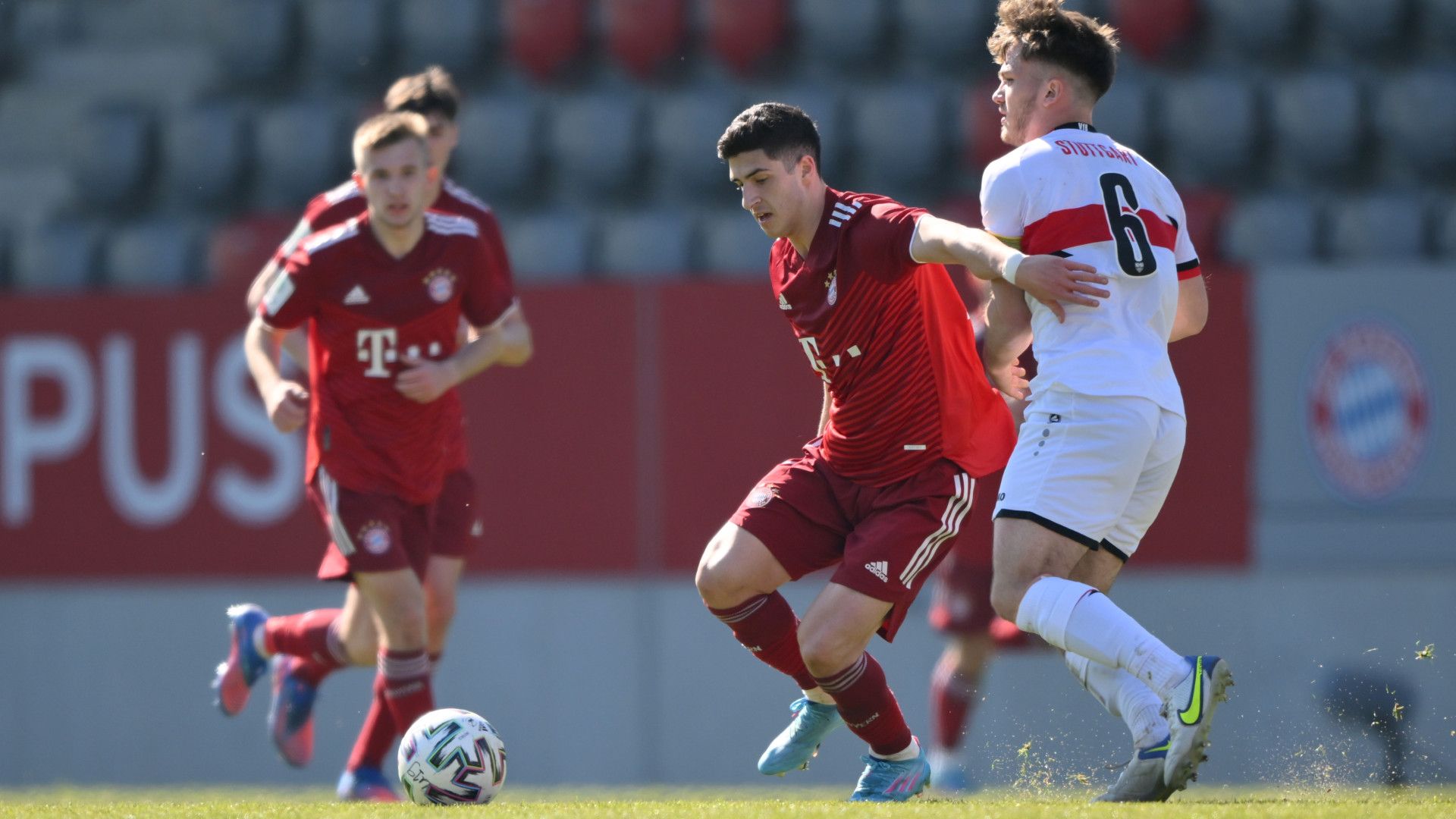 GRANT-LEON RANOS BAYERN MÜNCHEN