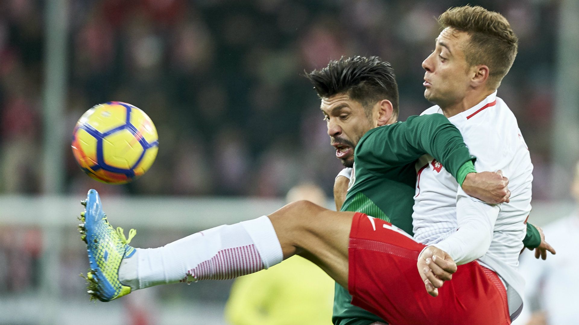 Oribe Peralta Mexico