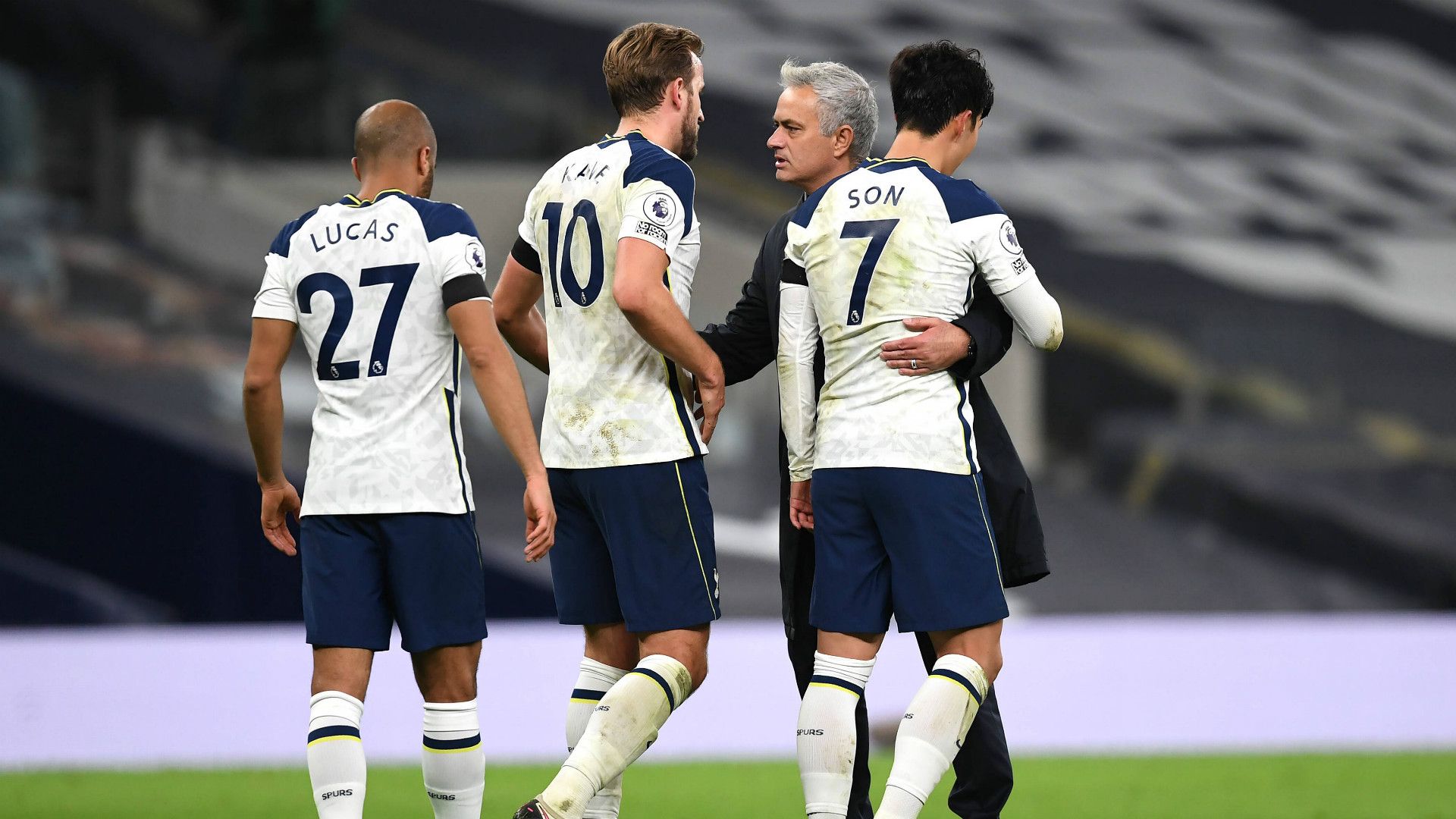 GER ONLY Jose Mourinho Tottenham 112020