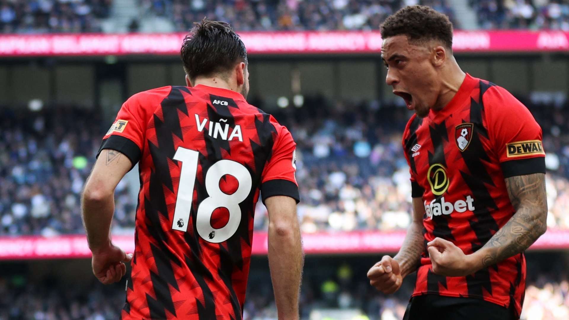 Matias Vina Marcus Tavernier Bournemouth 2022-23