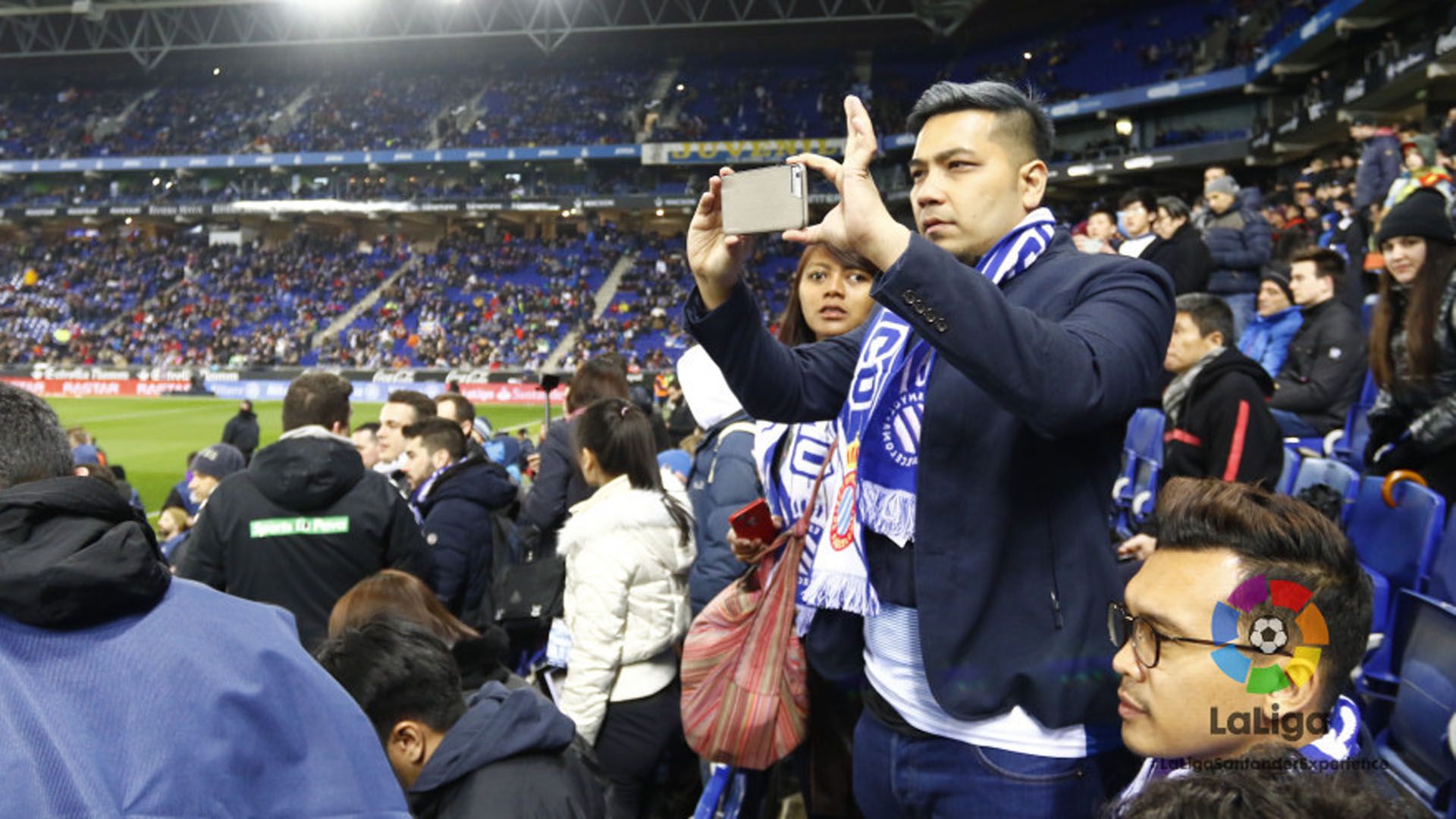 0b971193a82176fdc43a456eb80345cb2b5f8cc3