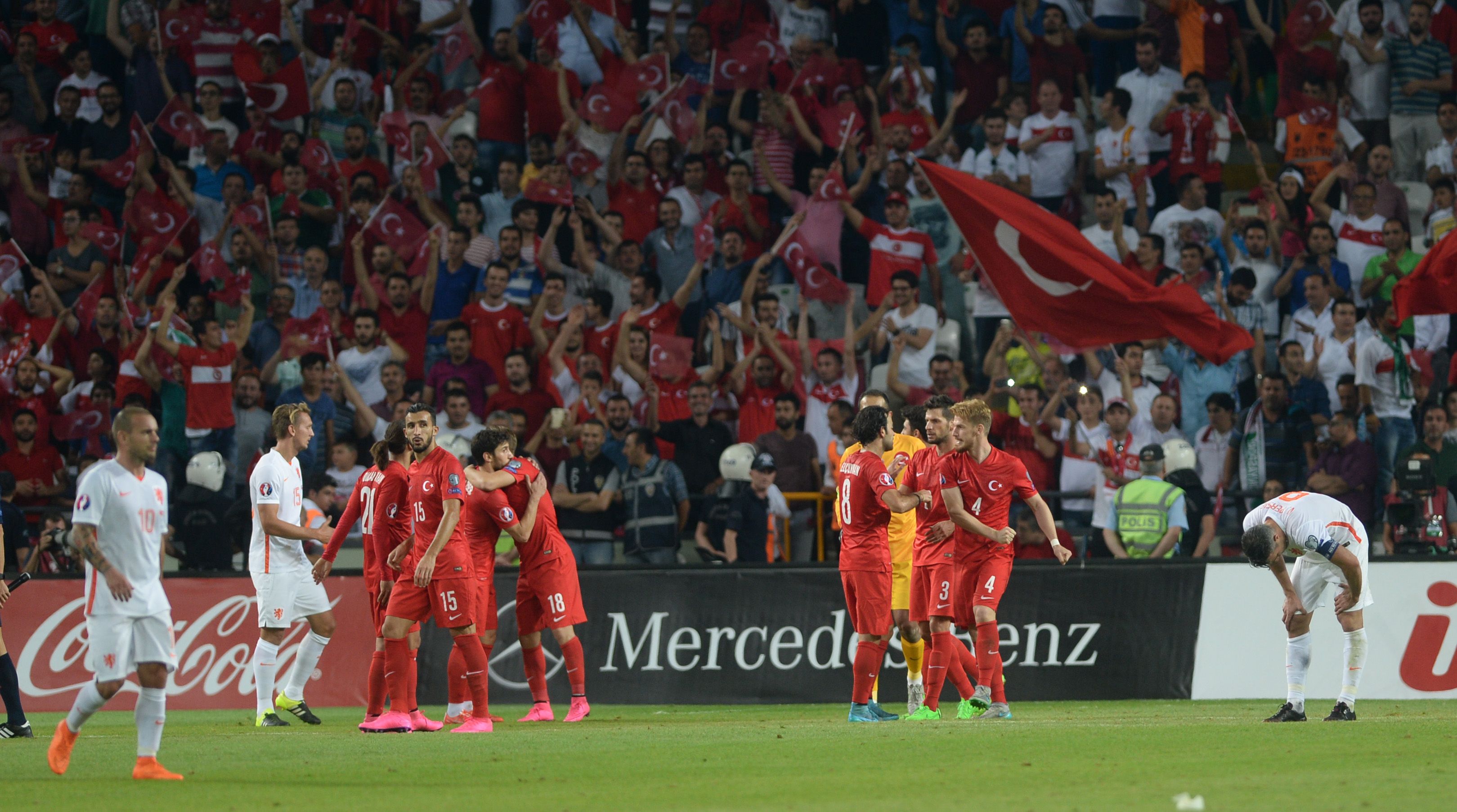 Turkiye vs Hollanda 09.06.2015