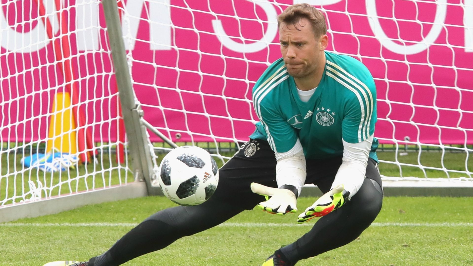 Manuerl Neuer Germany 05242018
