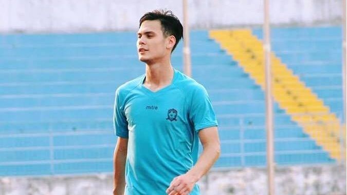 Adriano Schmidt thử việc tại Hải Phòng tháng 5/2017