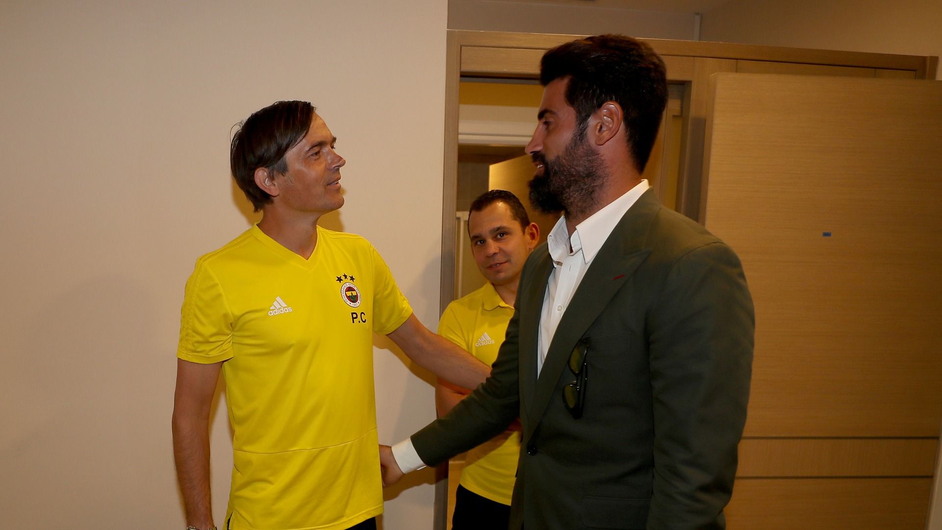 Phillip Cocu Volkan Demirel Fenerbahce