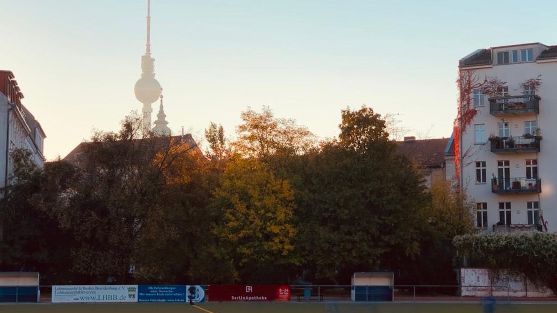 Fußballplatz des SV Berolina Mitte_Deutschland_travelcircus.de
