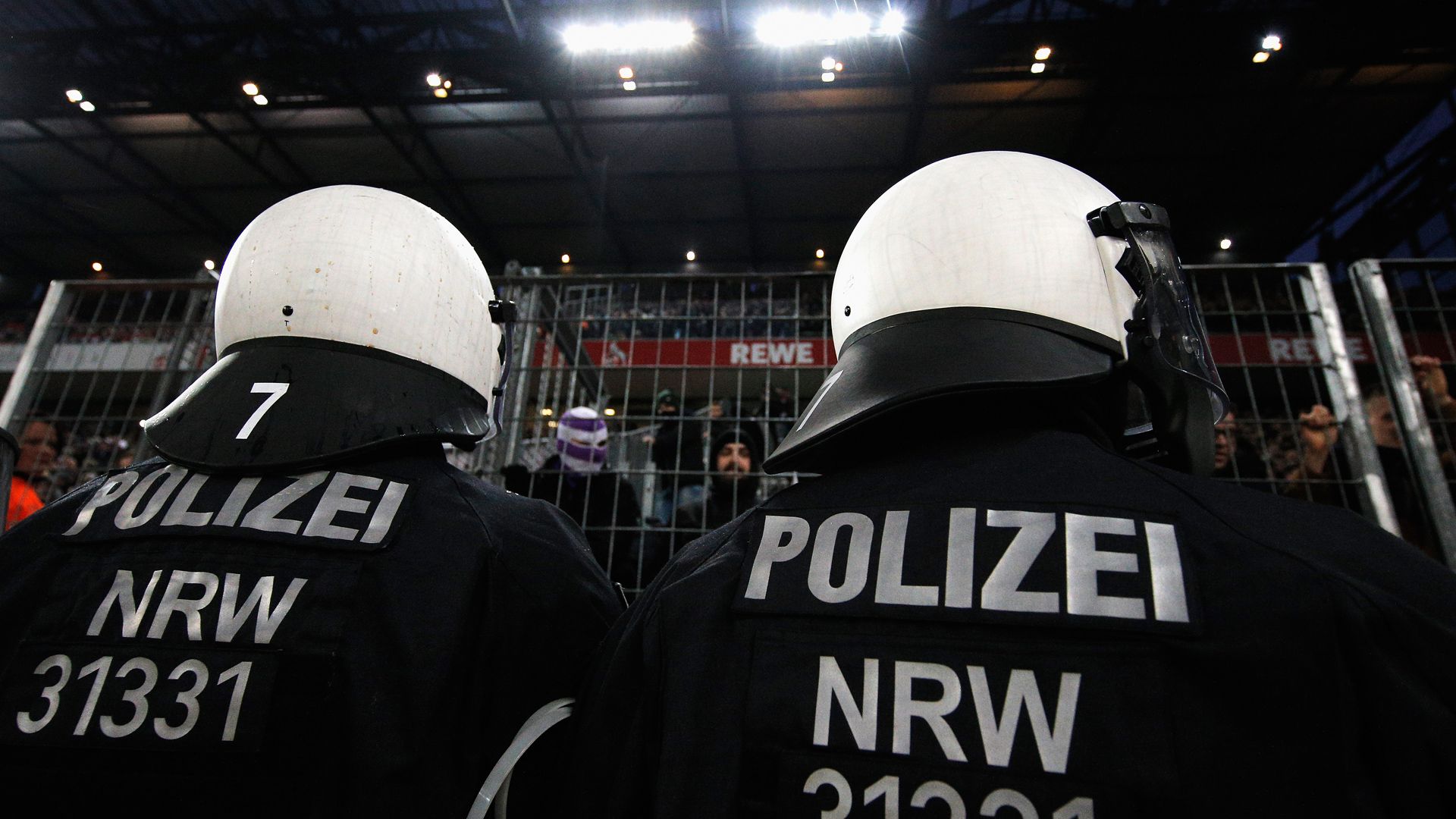 Köln Gladbach DFB Polizei 14012018