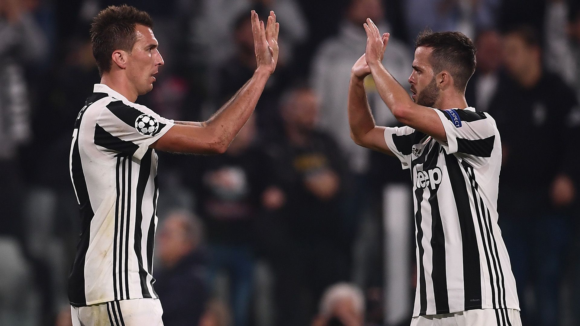 Pjanic Mandzukic Juventus Sporting Champions League