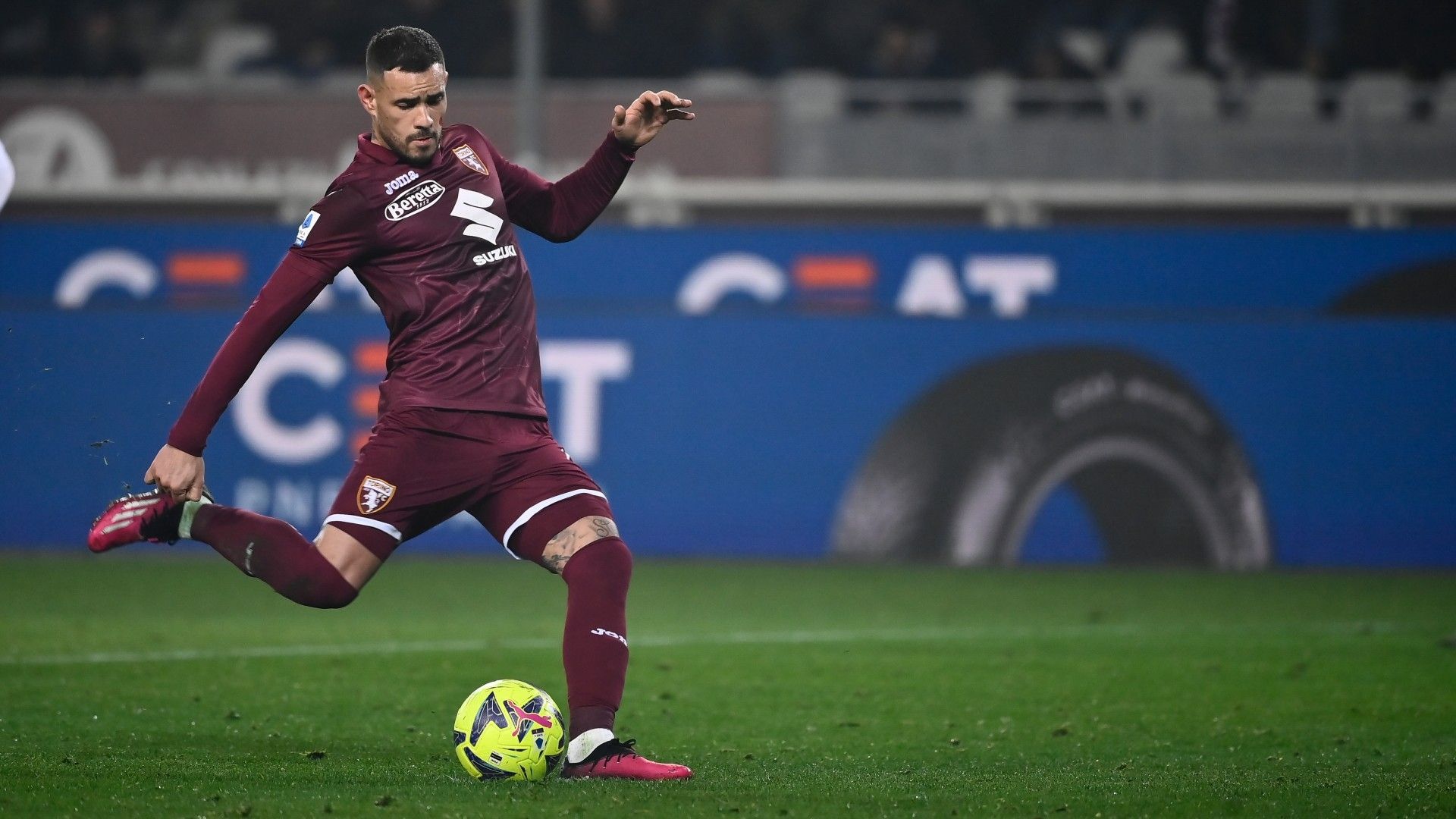Sanabria penalty Torino