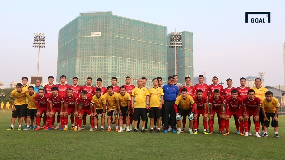 Tuyển Việt Nam tập luyện chuẩn bị AFF Cup 2018