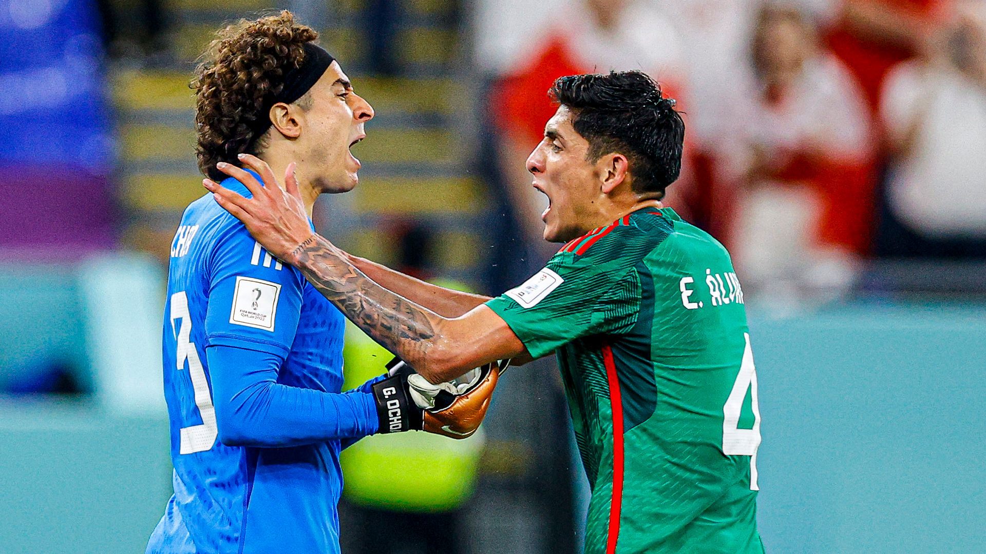 Ochoa Edson Alvarez Mexico Poland celebrate