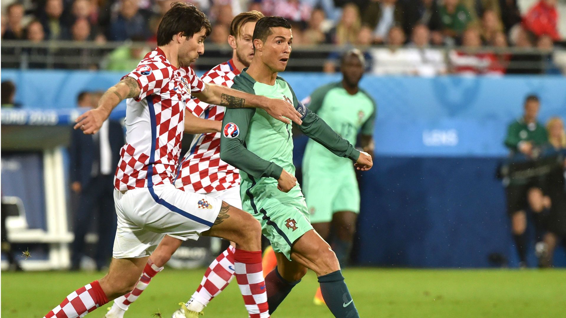 Vedran Corluka Cristiano Ronaldo Croatia Portugal