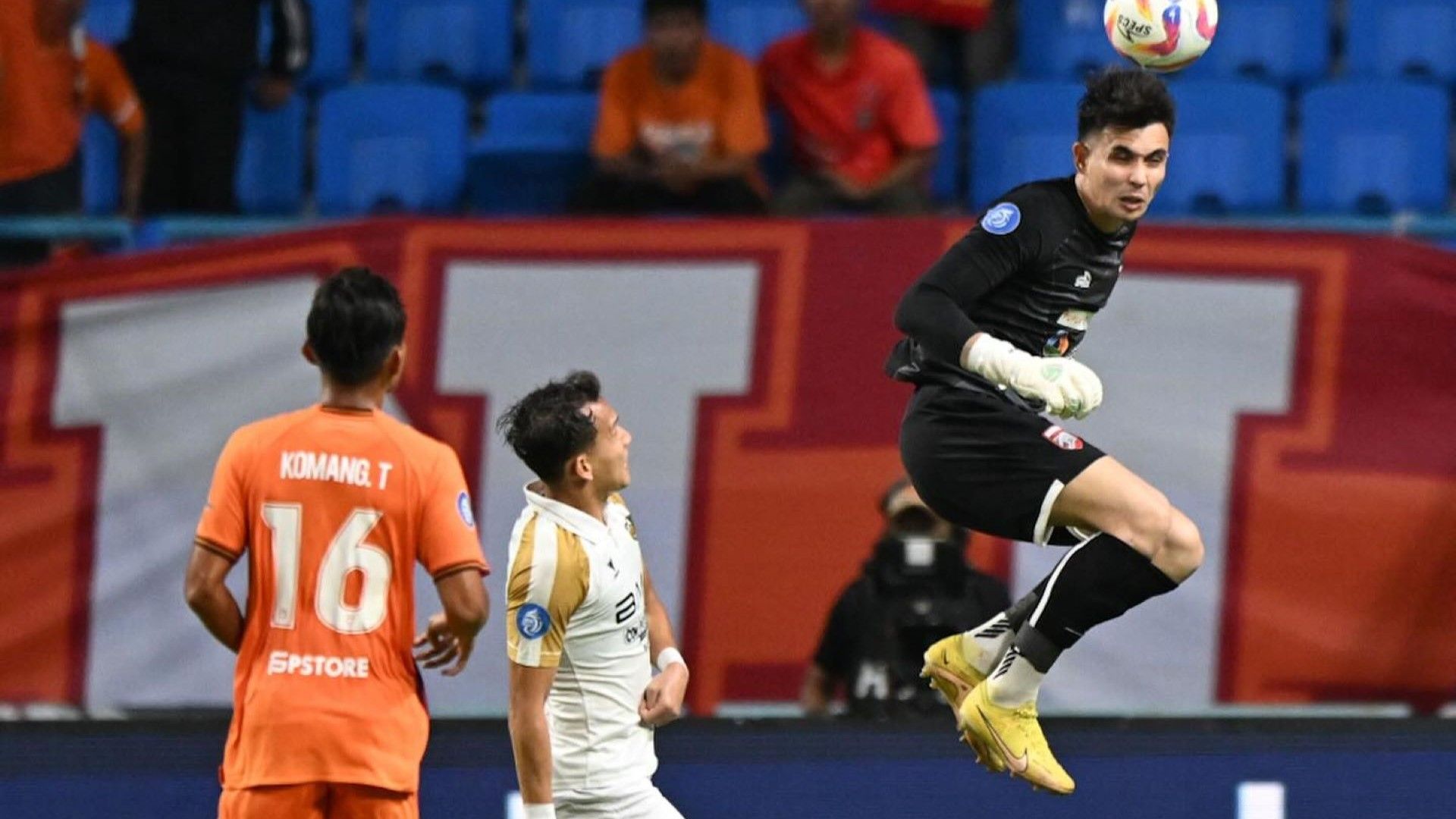 Borneo FC vs Dewa United 02112024