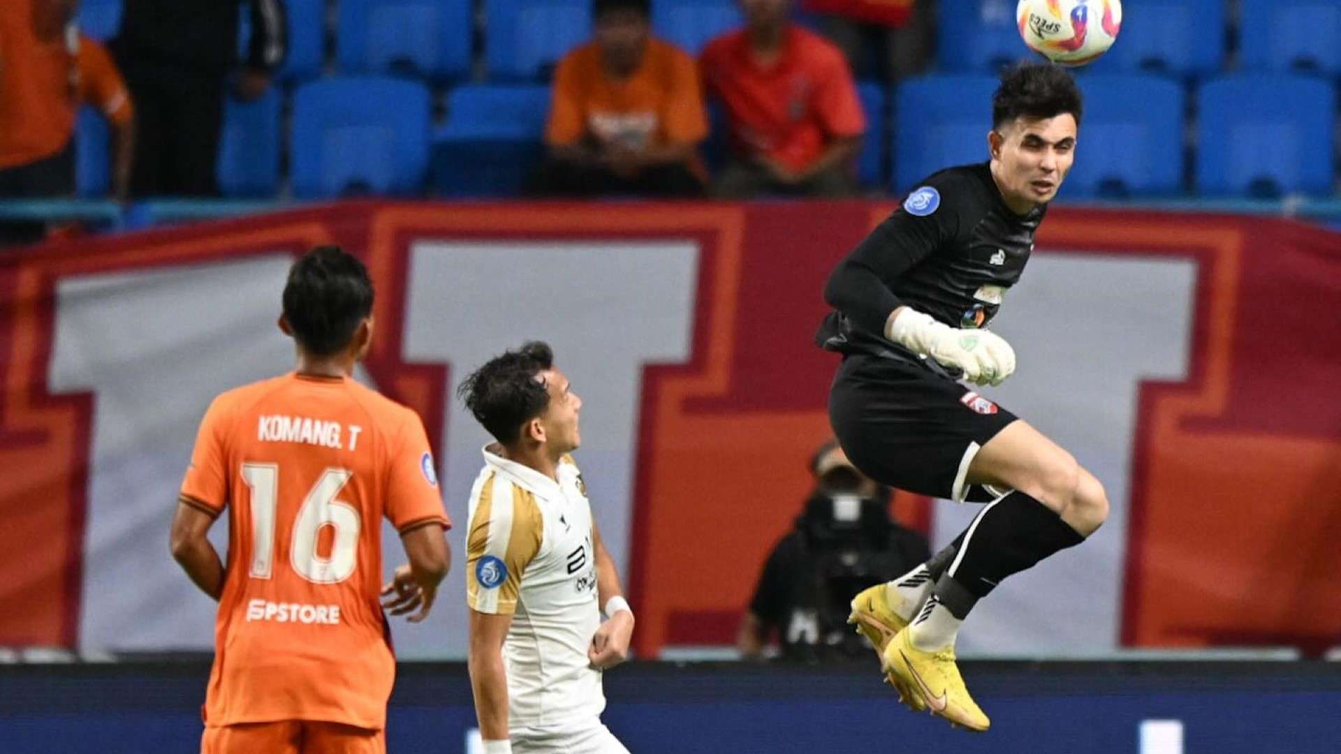 Borneo FC vs Dewa United 02112024