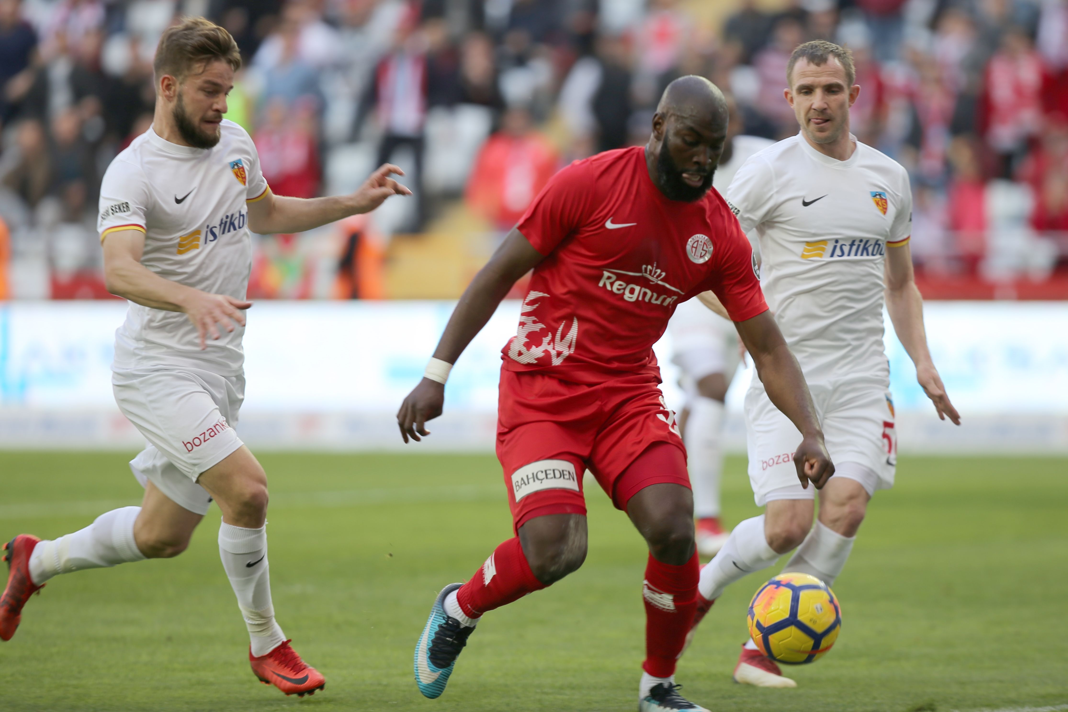 Atila Turan Souleymane Doukara Oleksandr Kucher Antalyaspor Kayserispor 02/17/18