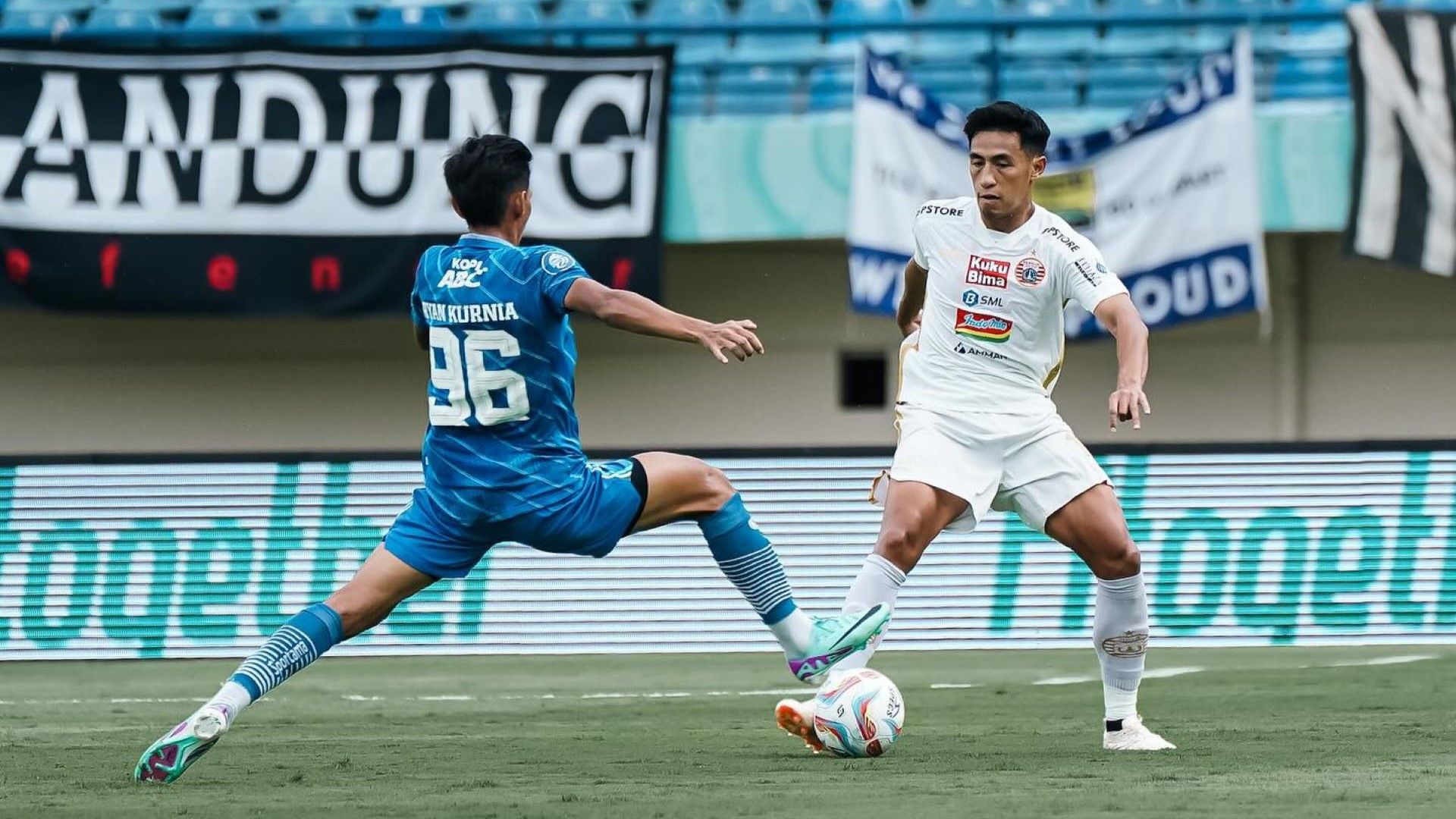 Ryan Kurnia & Hanif Sjahbandi - Persib Bandung vs Persija Jakarta