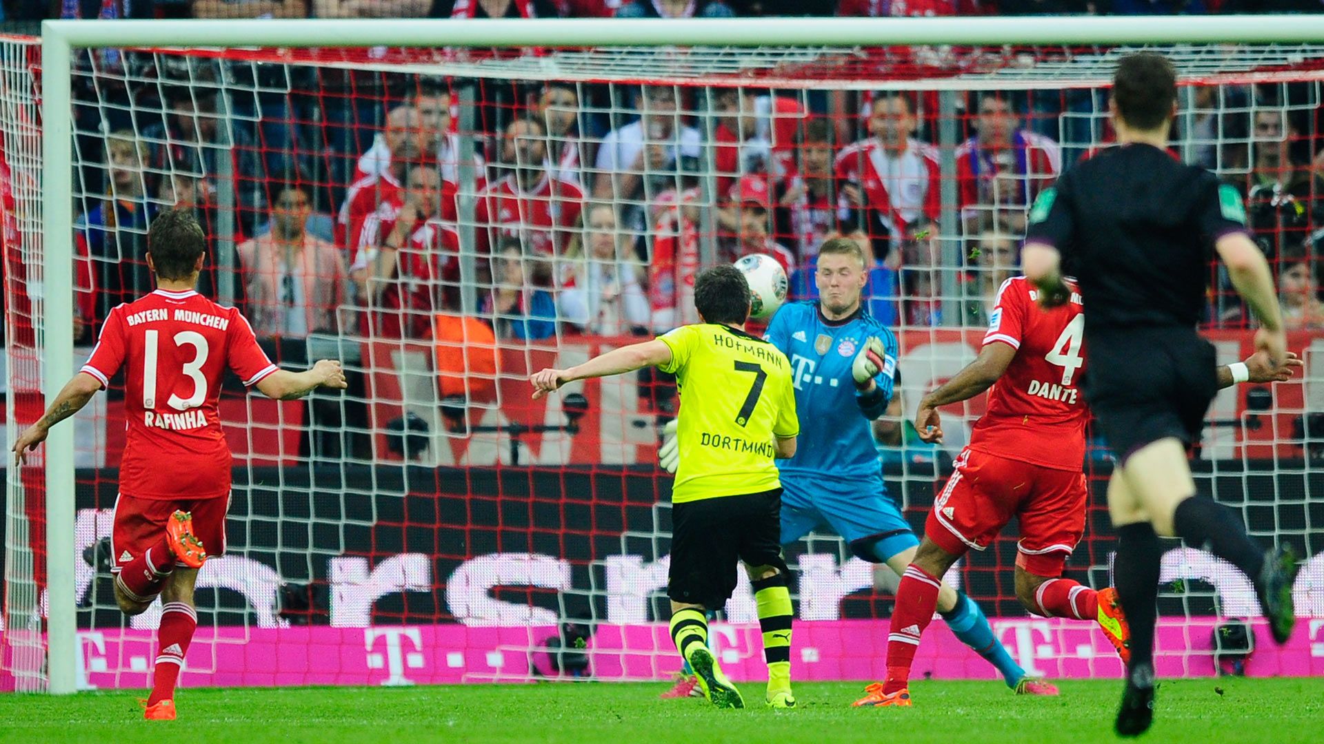 Lukas Raeder FC Bayern BVB