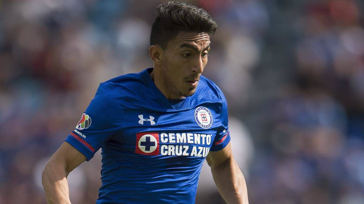 Ángel Mena Cruz Azul 310118