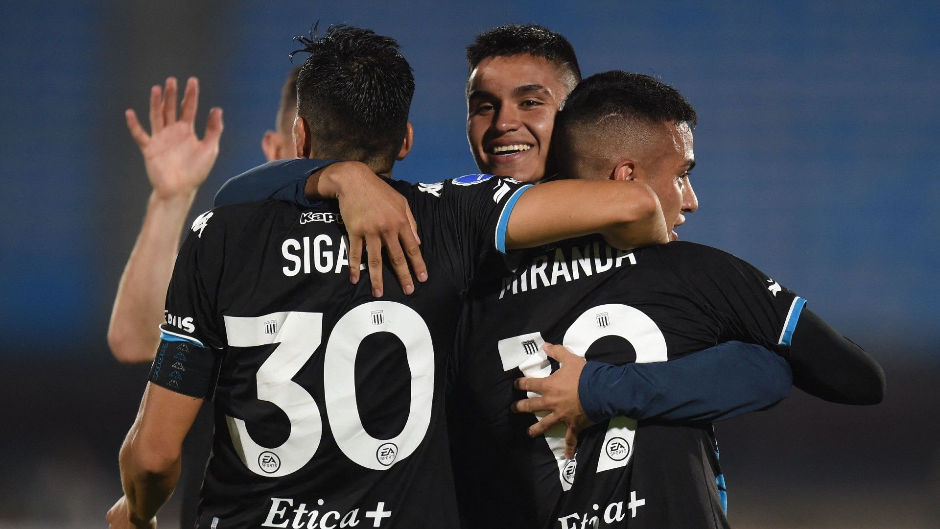 Racing River Plate Copa Sudamericana 07042022