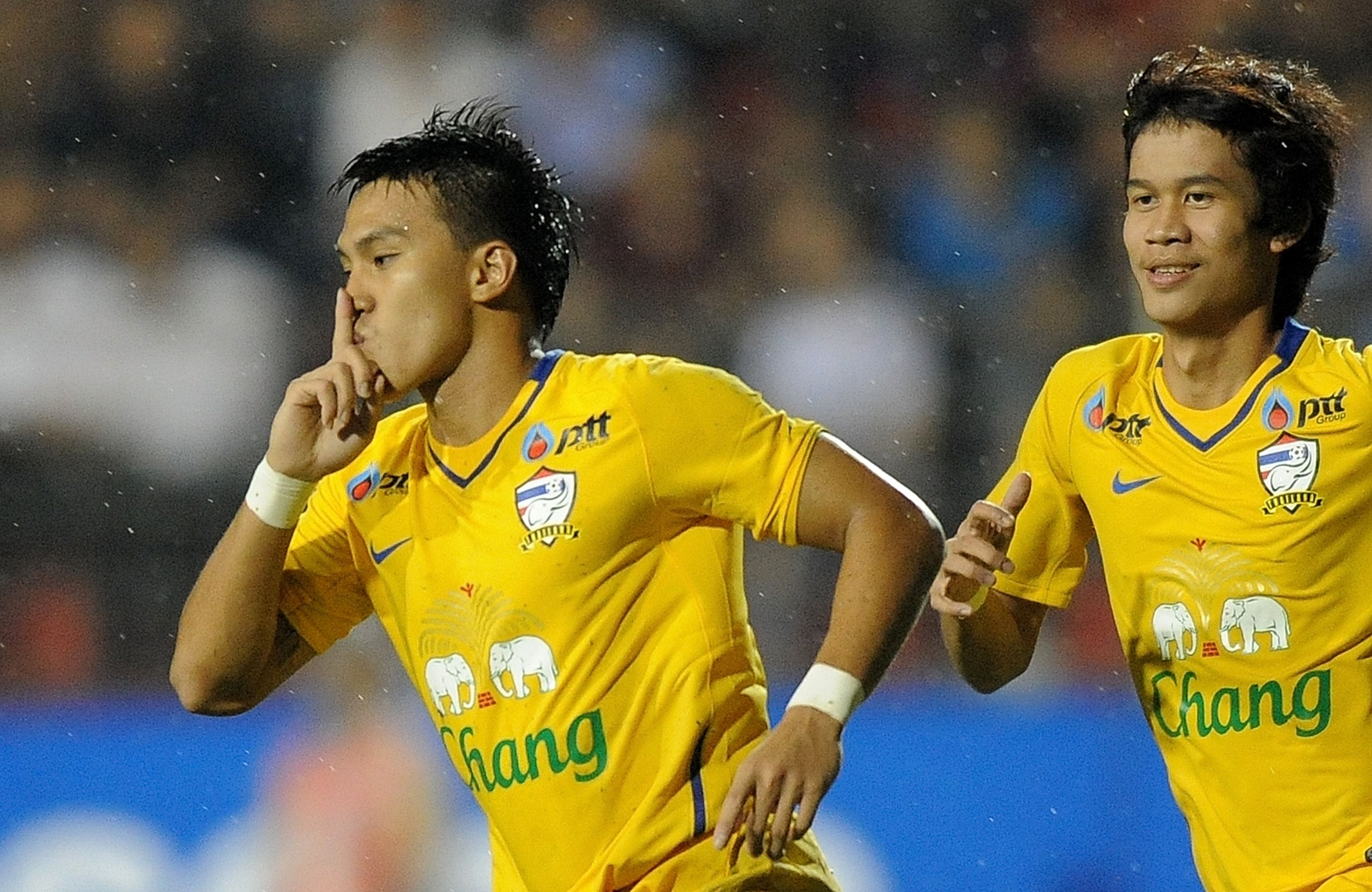 ธีรเทพ วิโนทัย