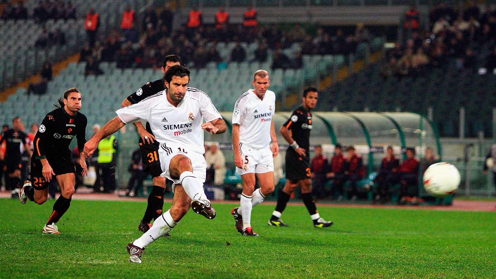 Luis Figo Real Madrid Roma