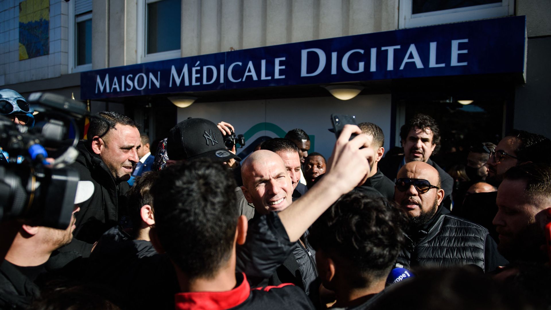 Zinédine Zidane Marseille Castellane Maison Médicale Digitale