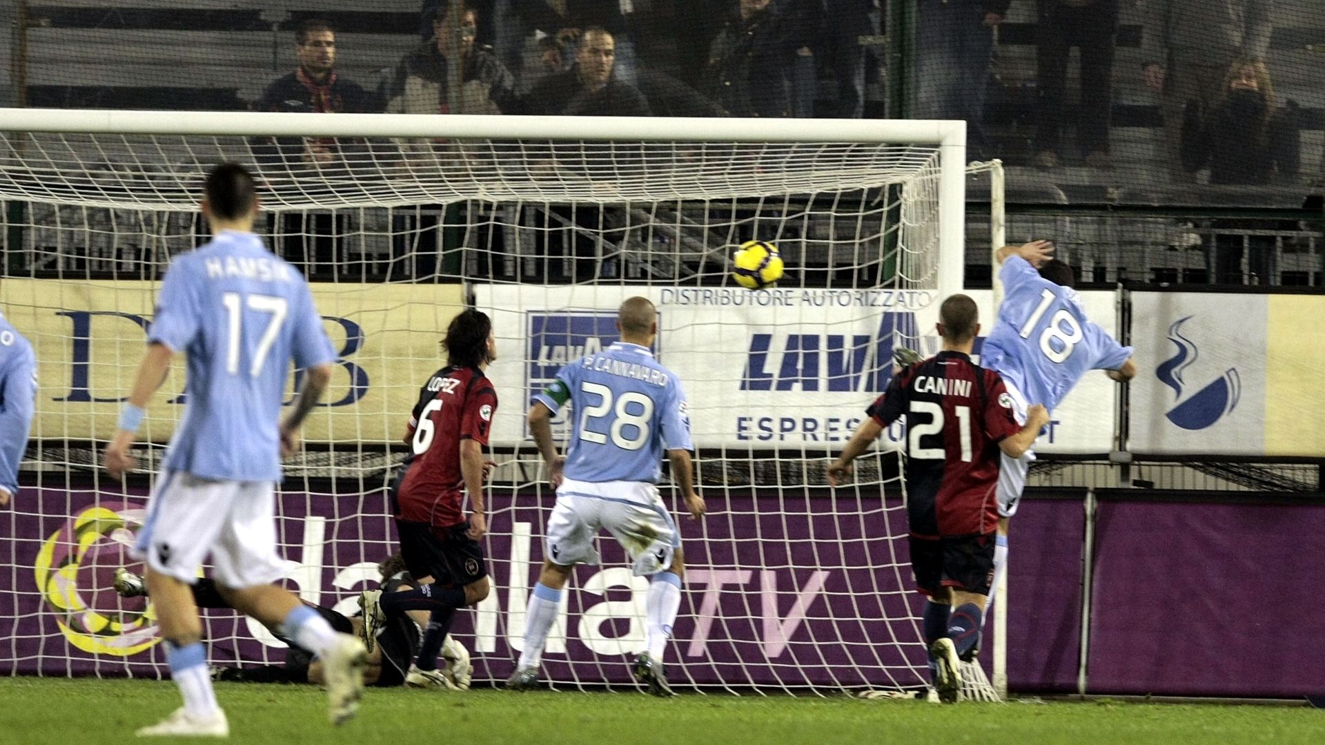Mariano Bogliacino Cagliari Napoli
