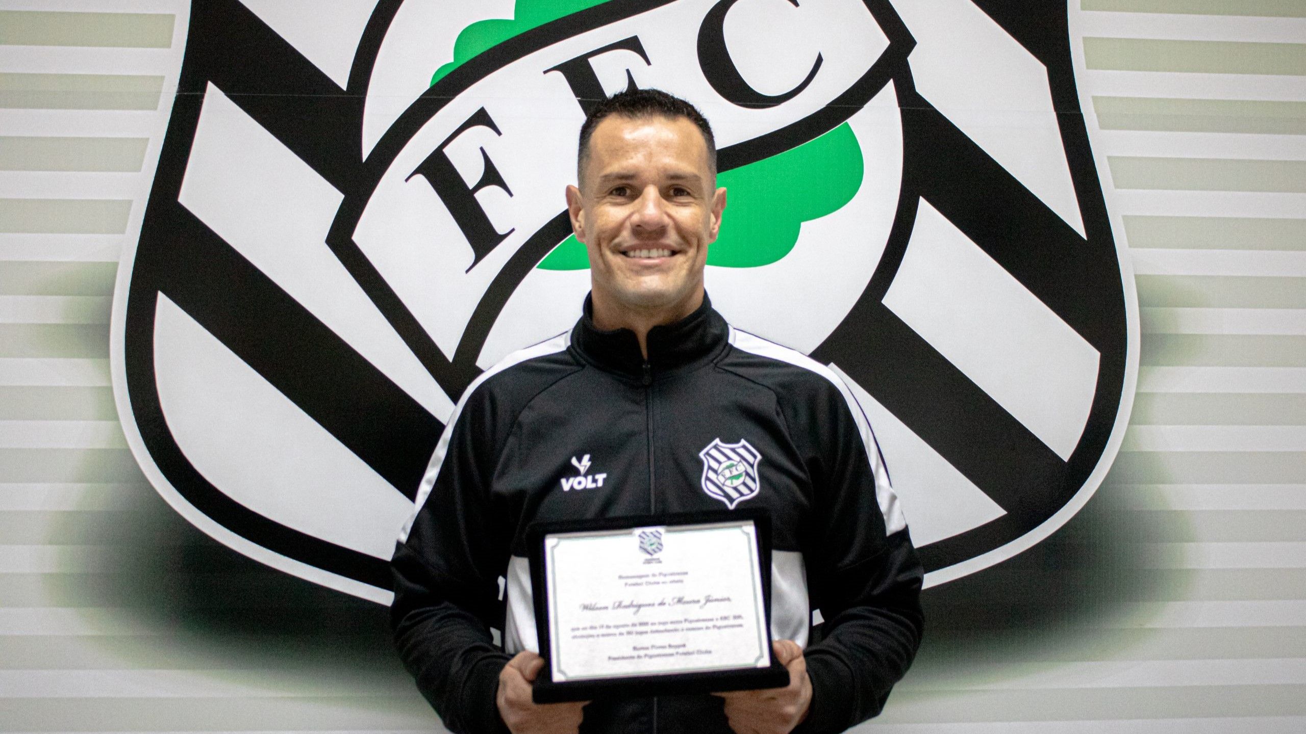 Wilson ex-goleiro Figueirense