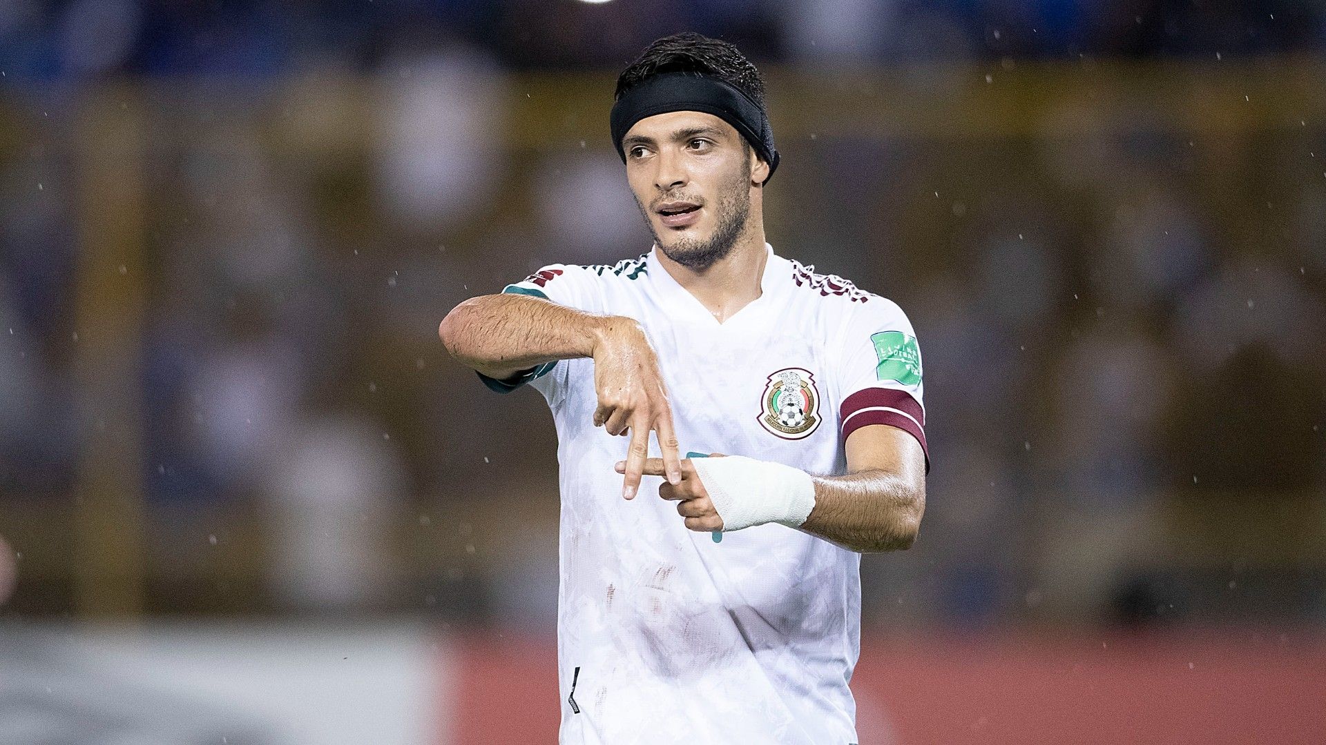 Raúl Jiménez México El Salvador Eliminatorias Concacaf