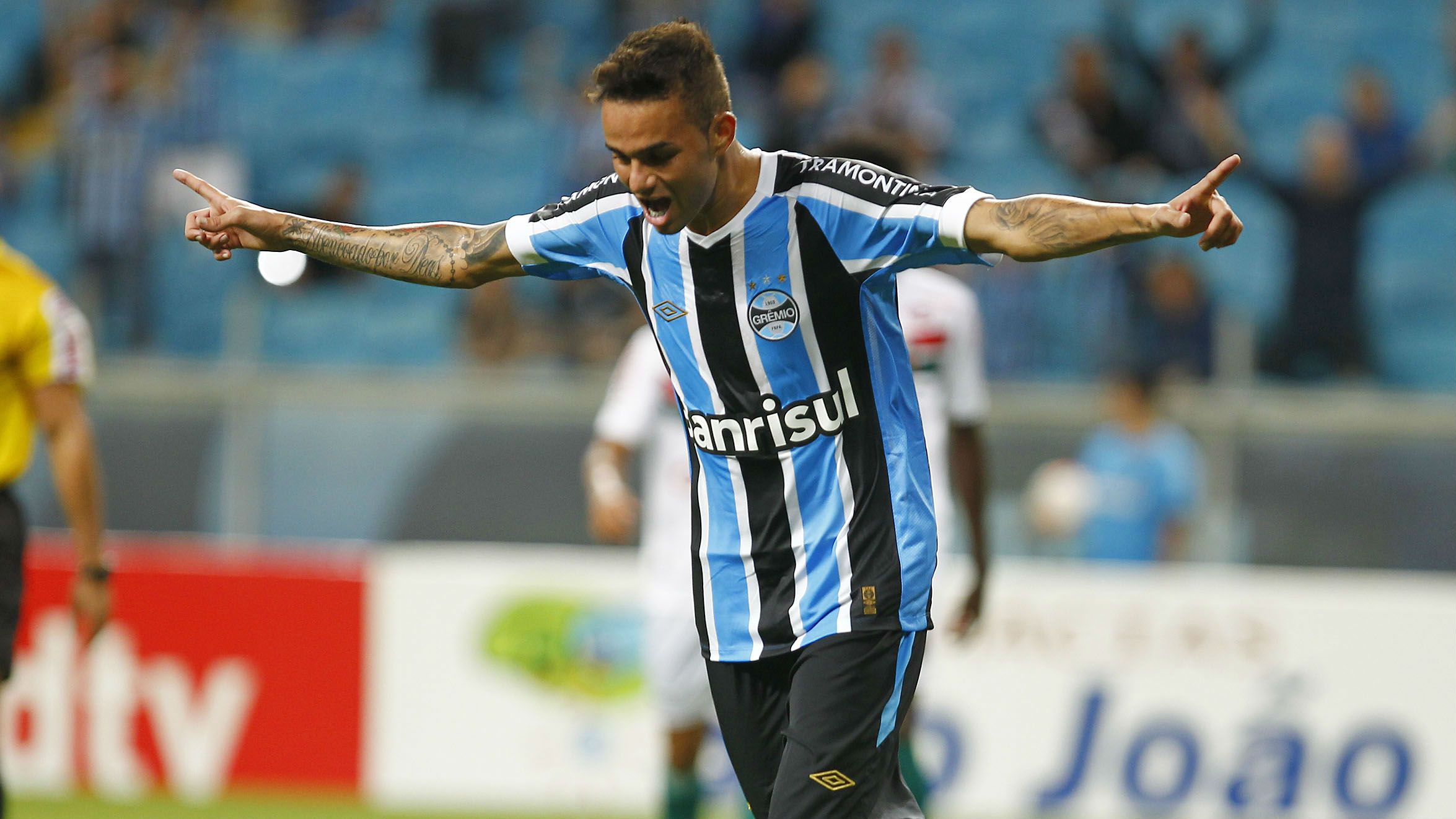 Luan Grêmio 29032015