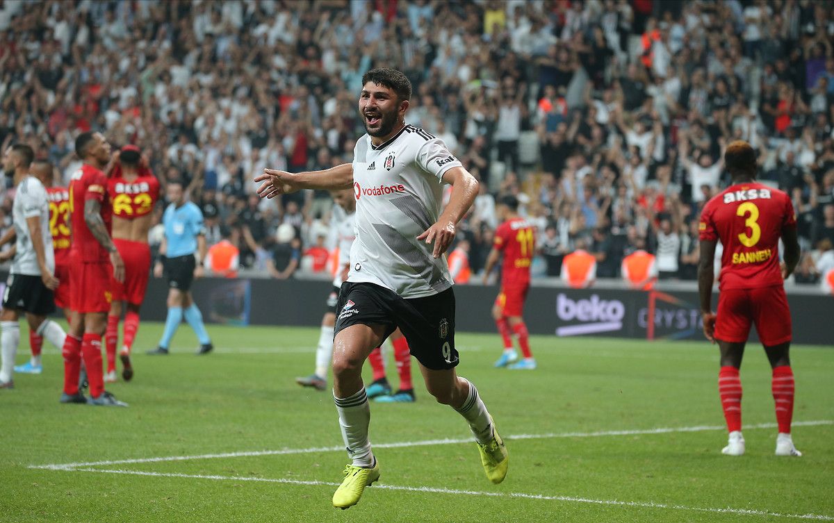 Guven Yalcin Besiktas Kayserispor 08/23/19D