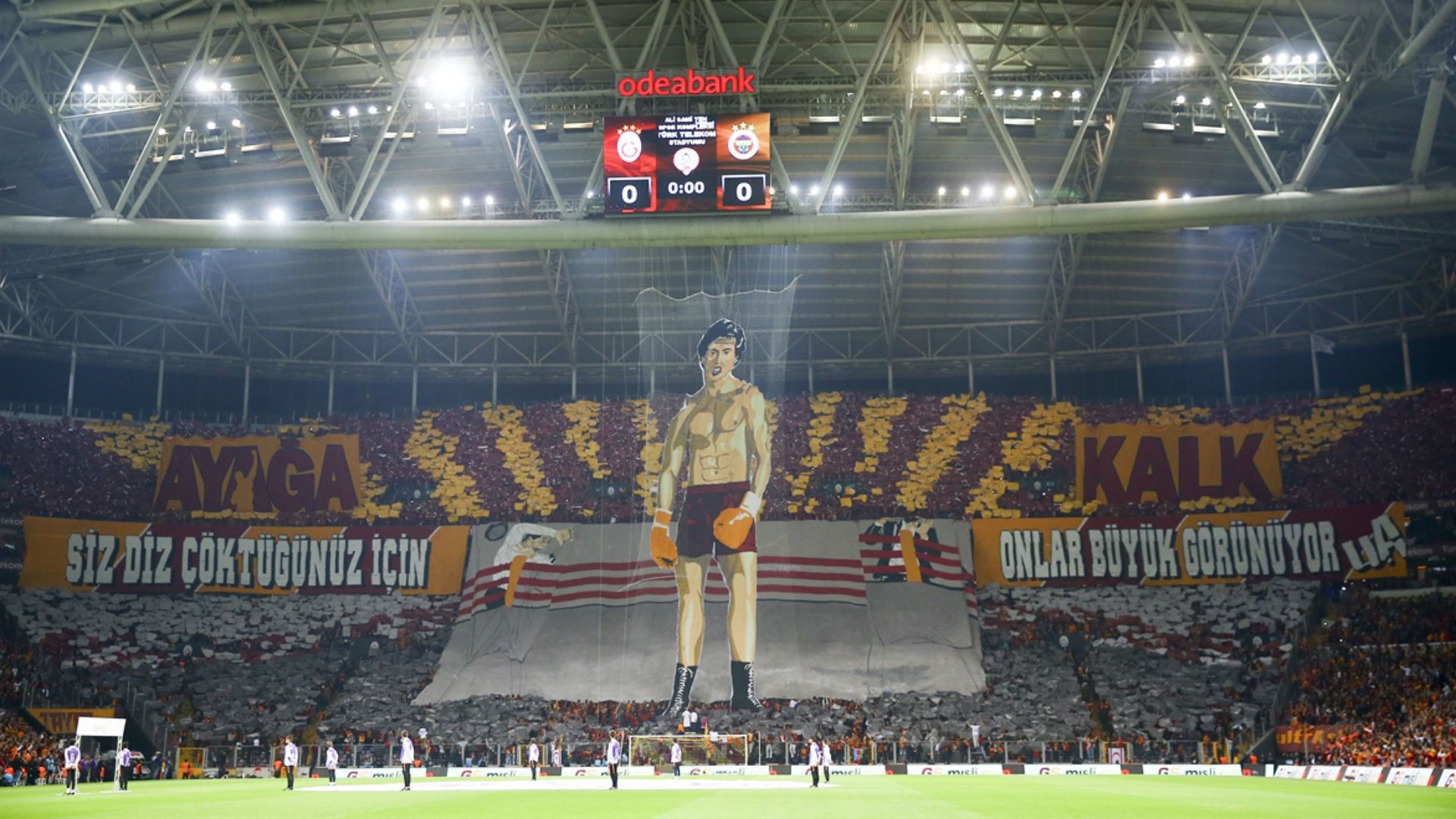 Galatasaray fans rocky figure 10222017